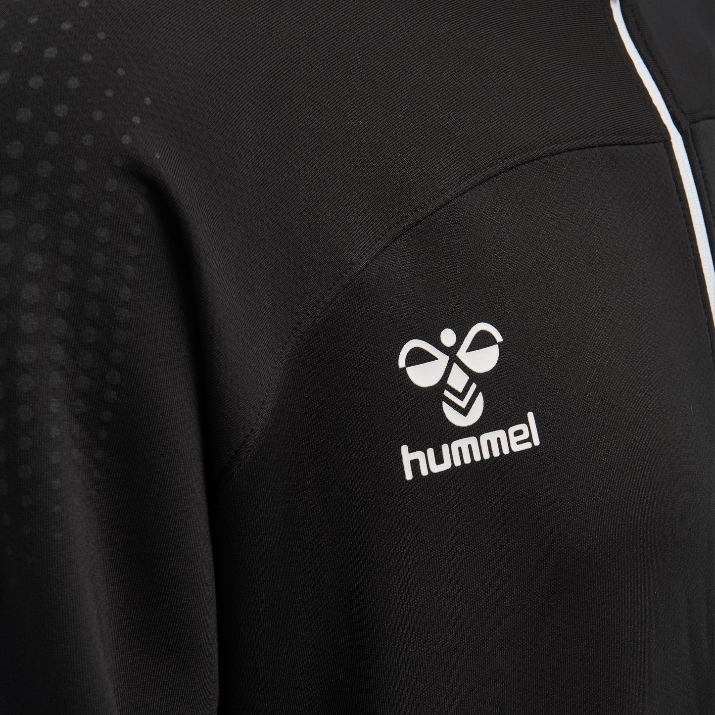 2001-BLACK