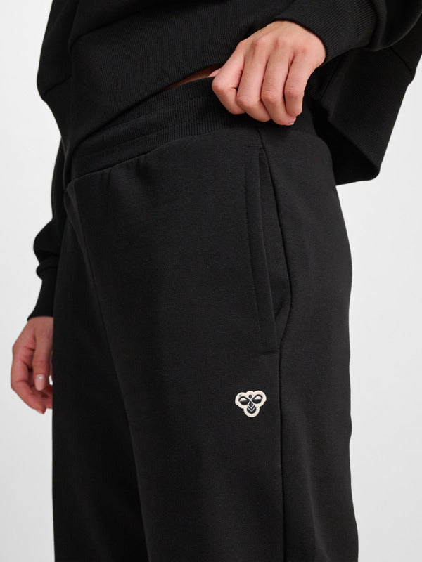 2001-BLACK
