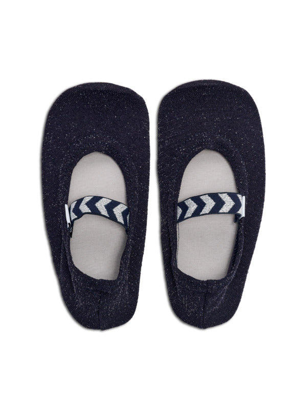 1009-BLACK IRIS