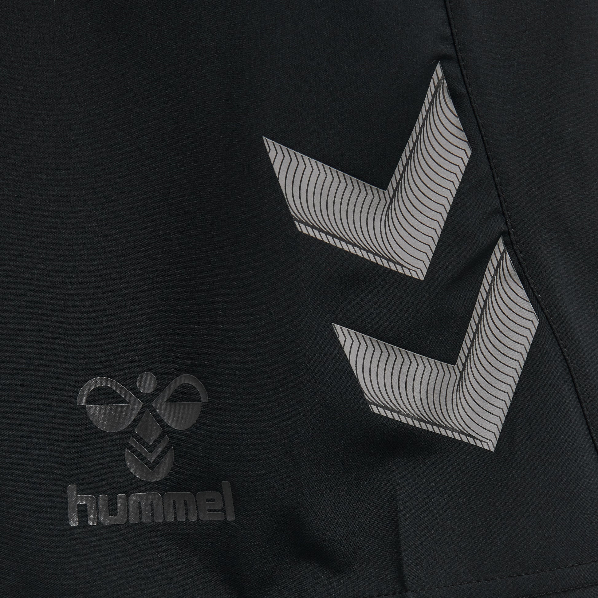 2001-BLACK