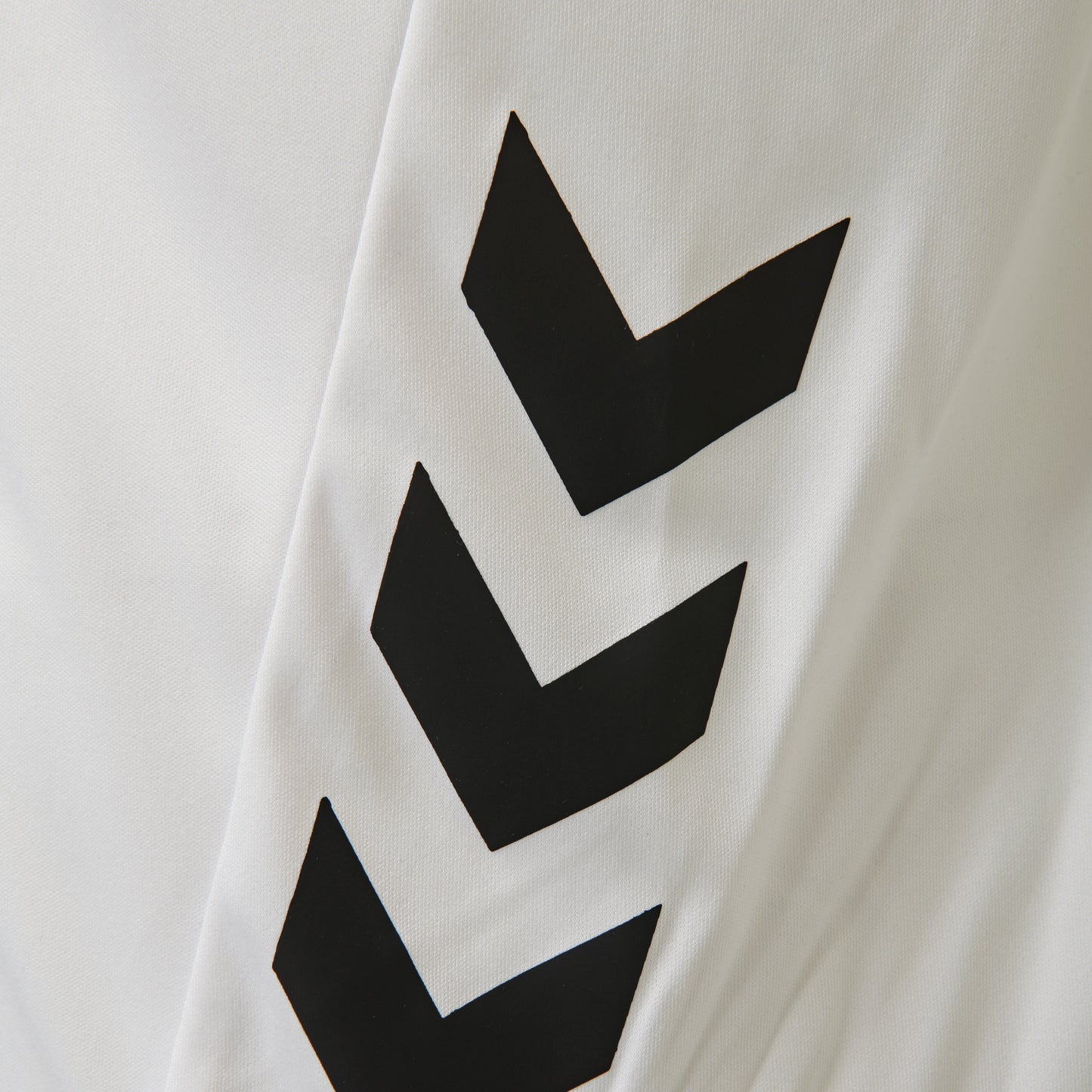 9001-WHITE