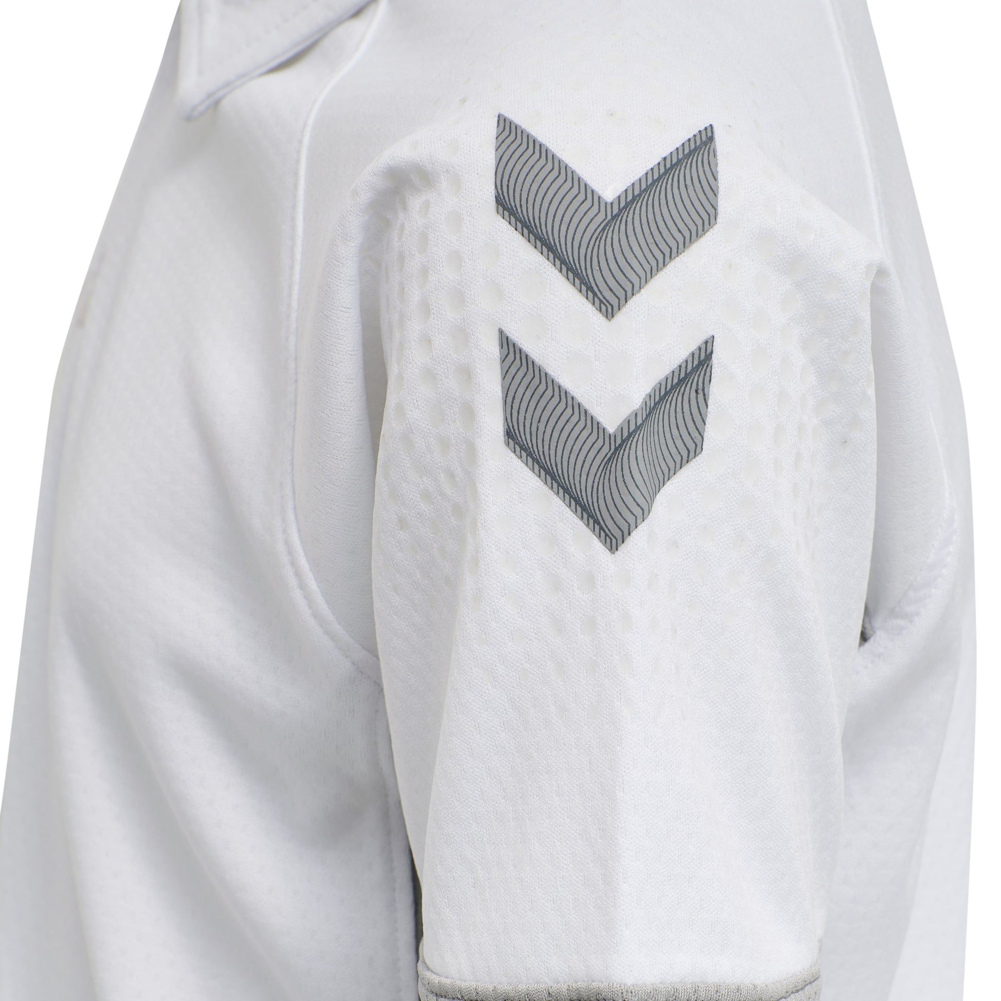 9001-WHITE