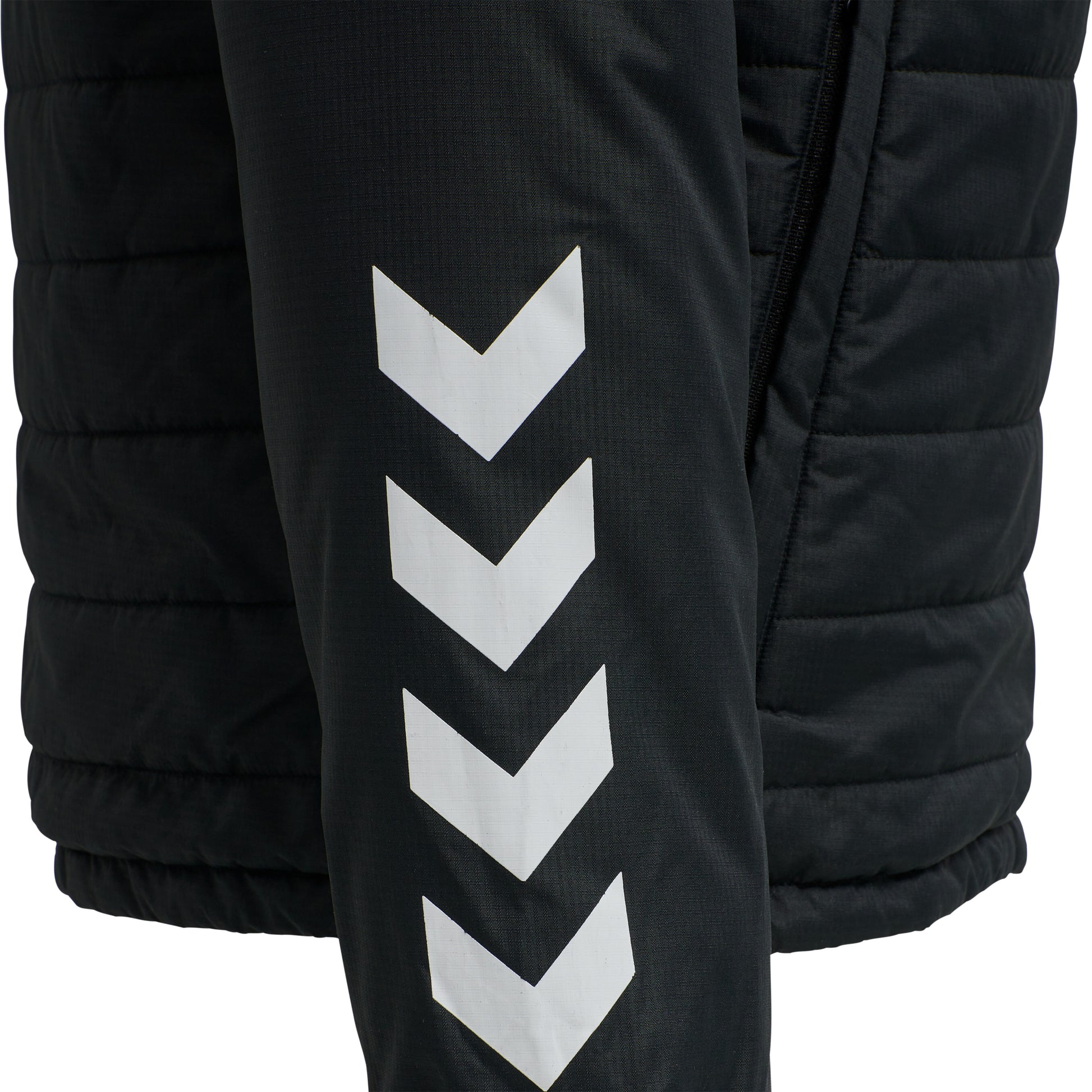 2001-BLACK
