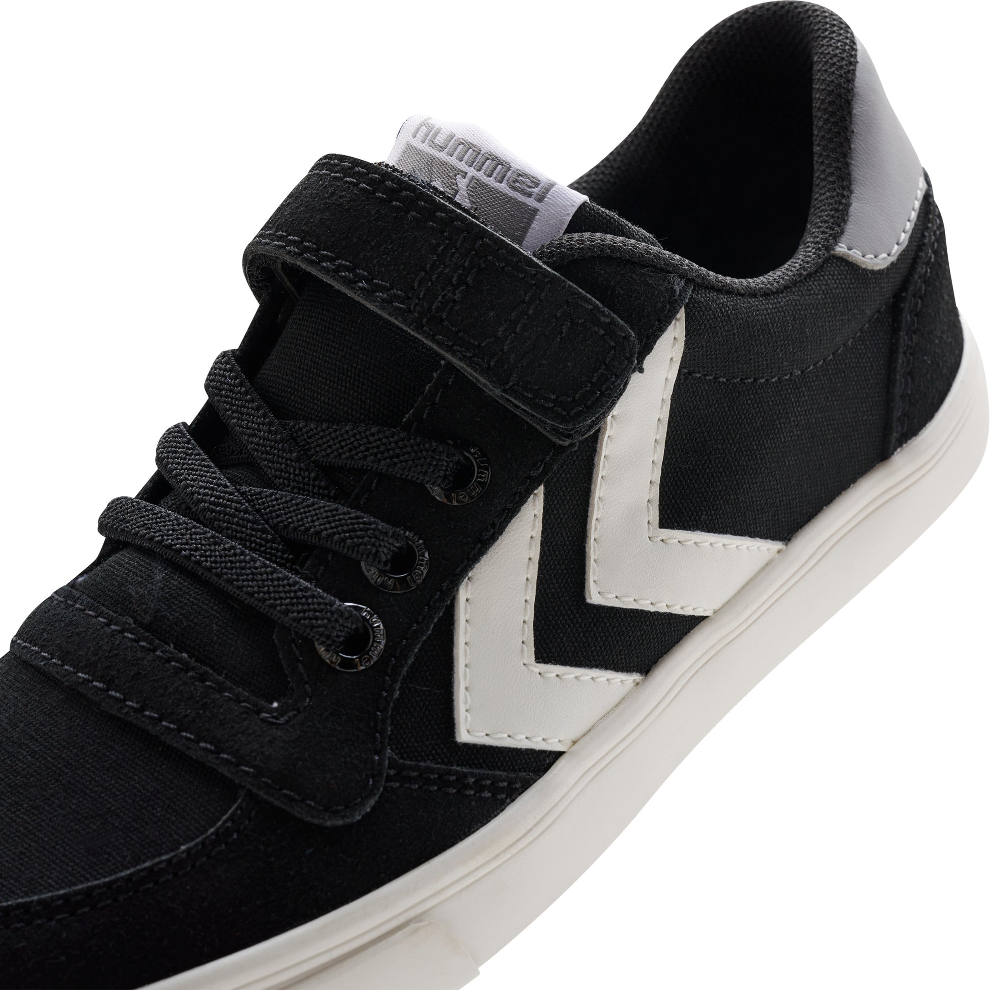 2001-BLACK