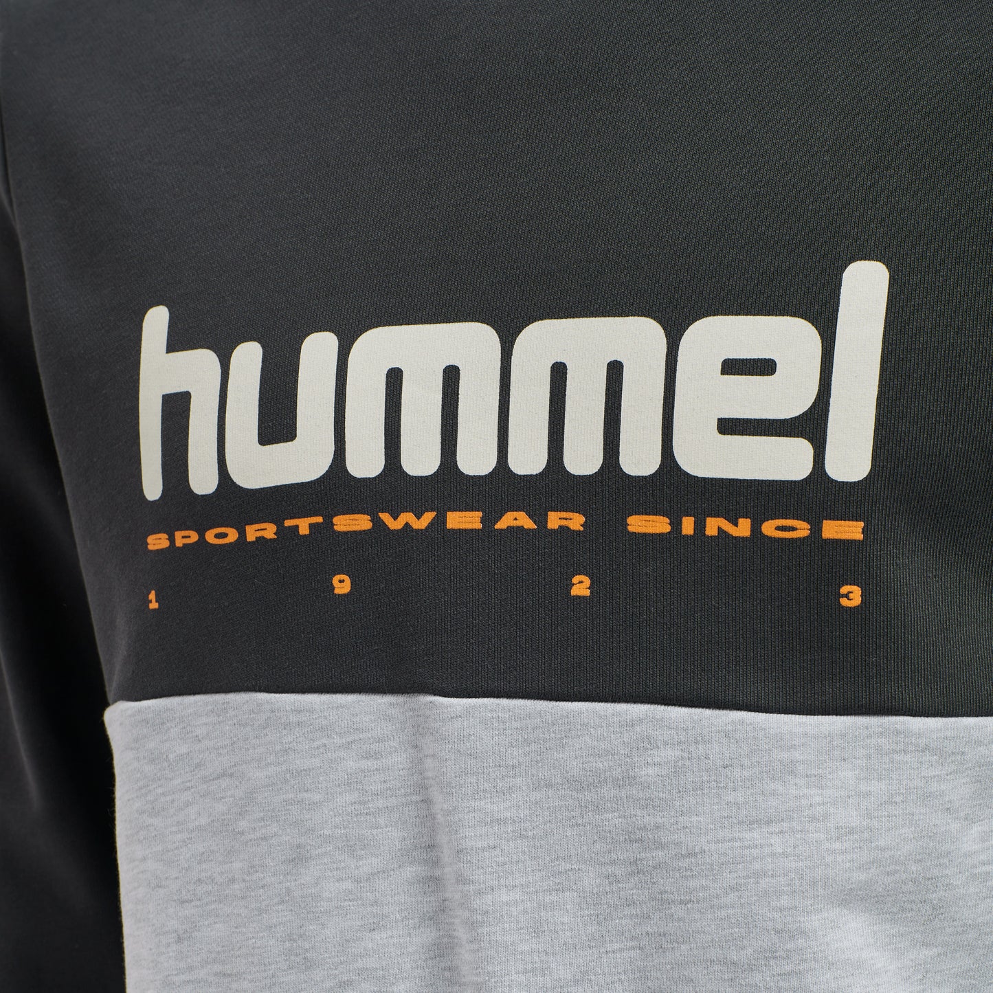 2010-LIGHT GREY MELANGE