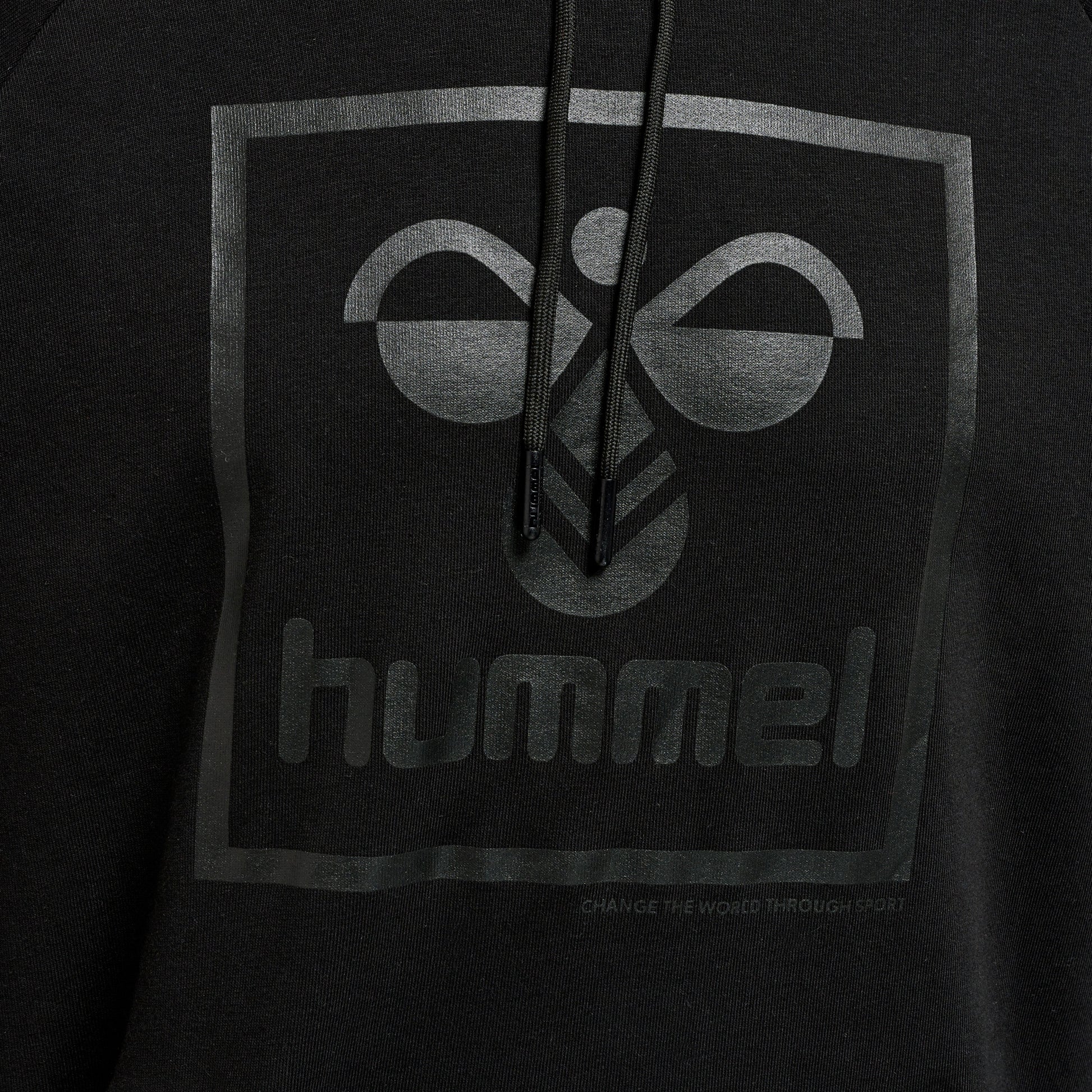2001-BLACK