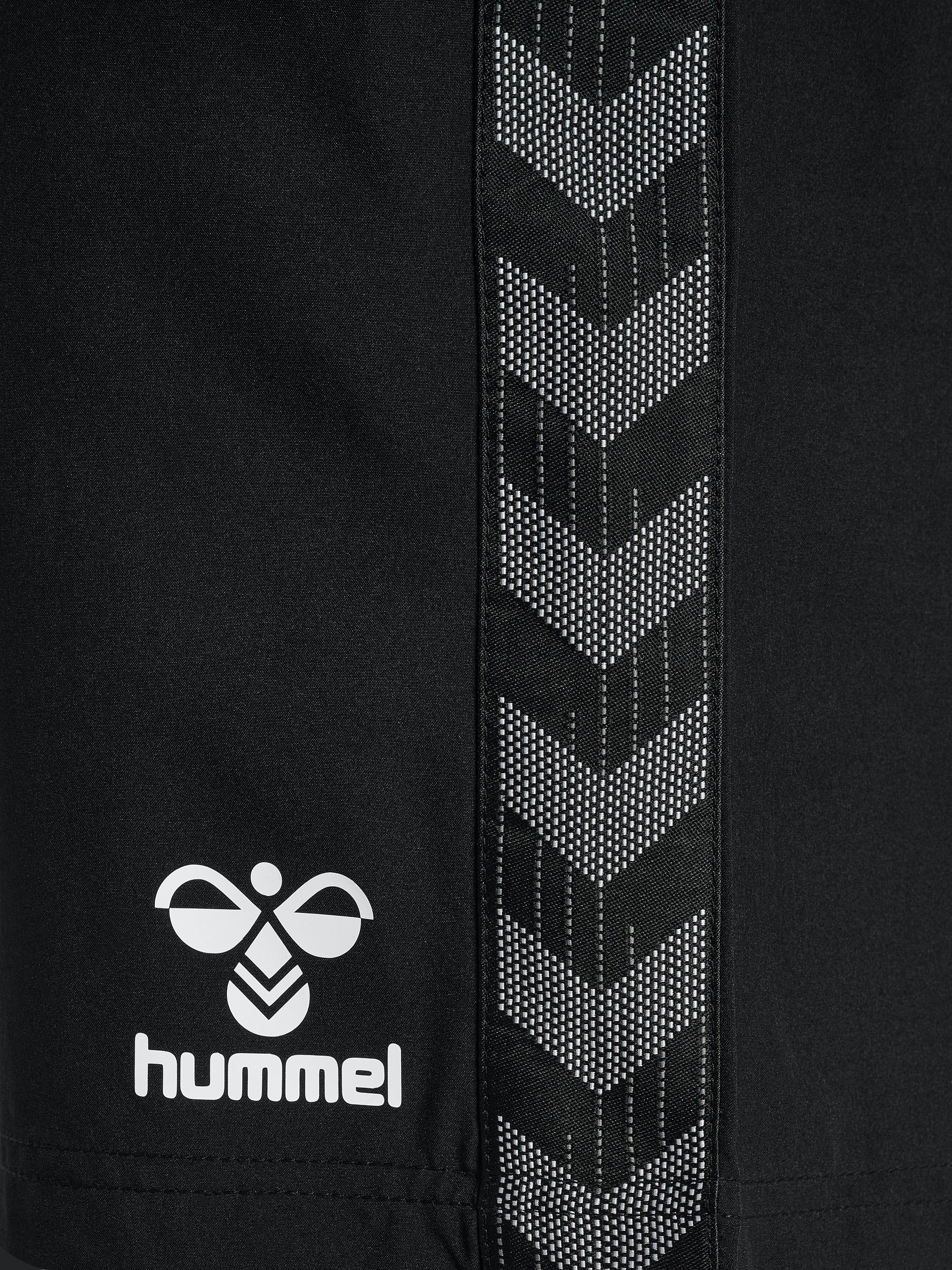 2001-BLACK