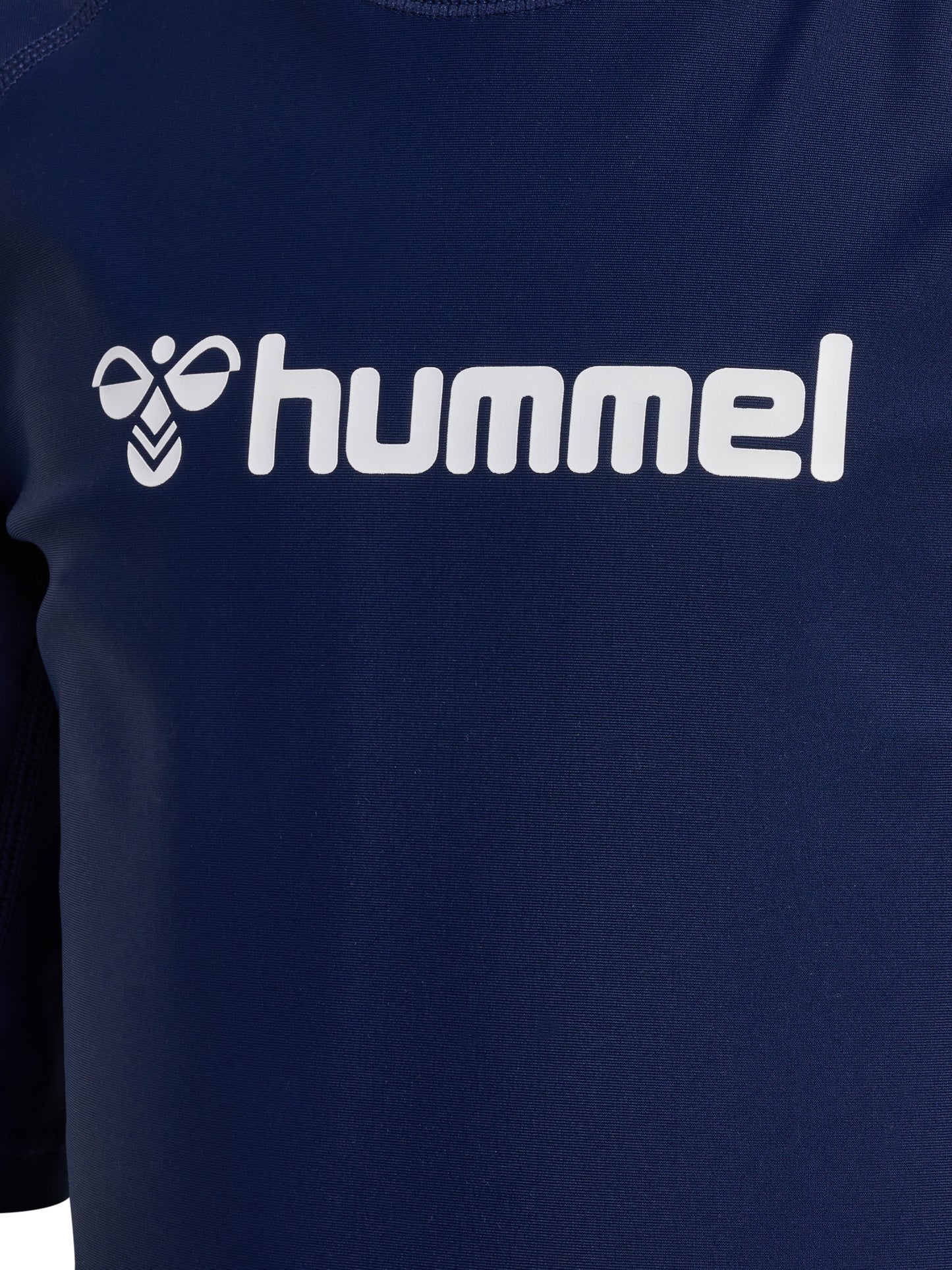 hmlFIJI SWIM TEE