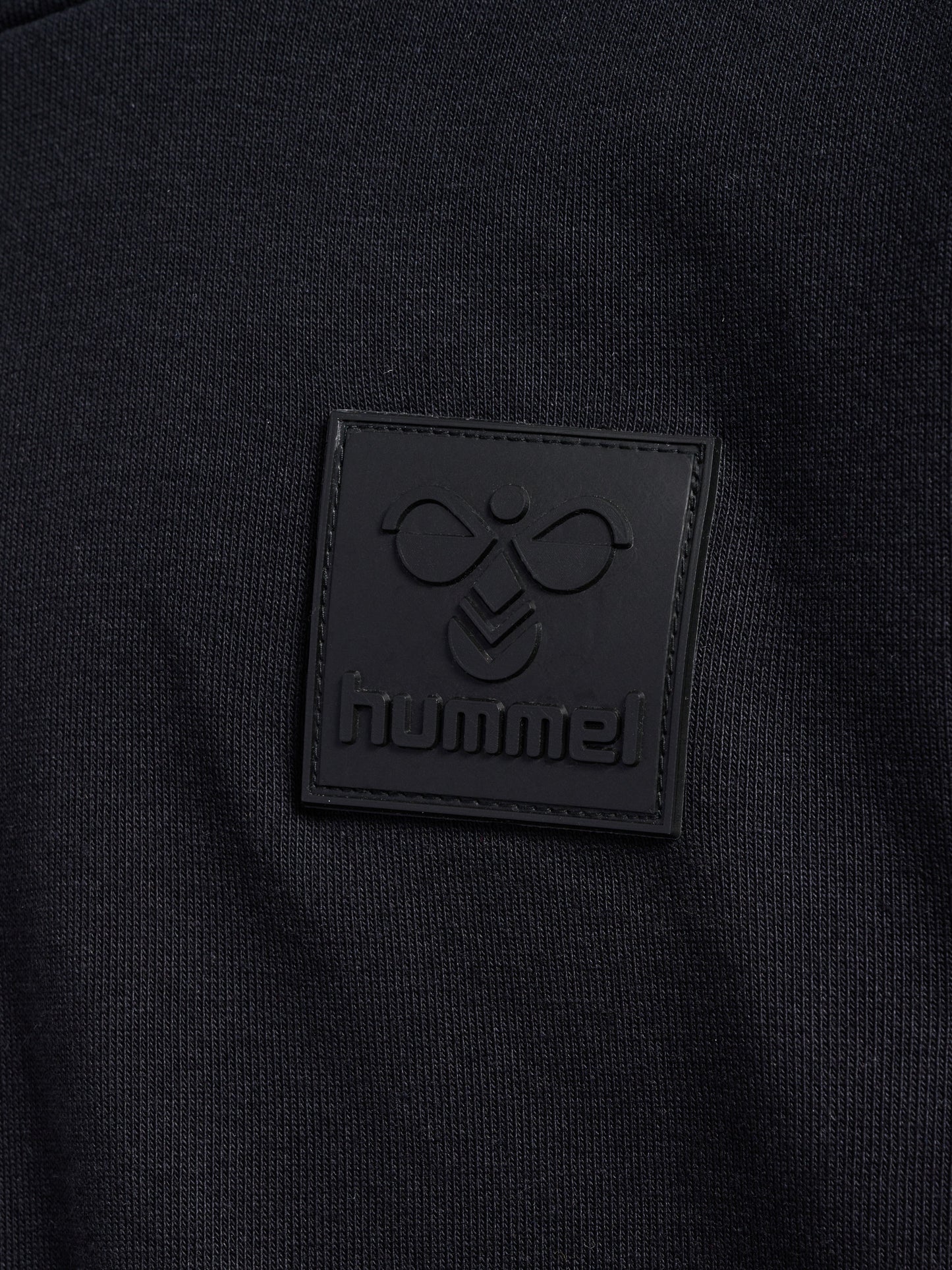 2001-BLACK