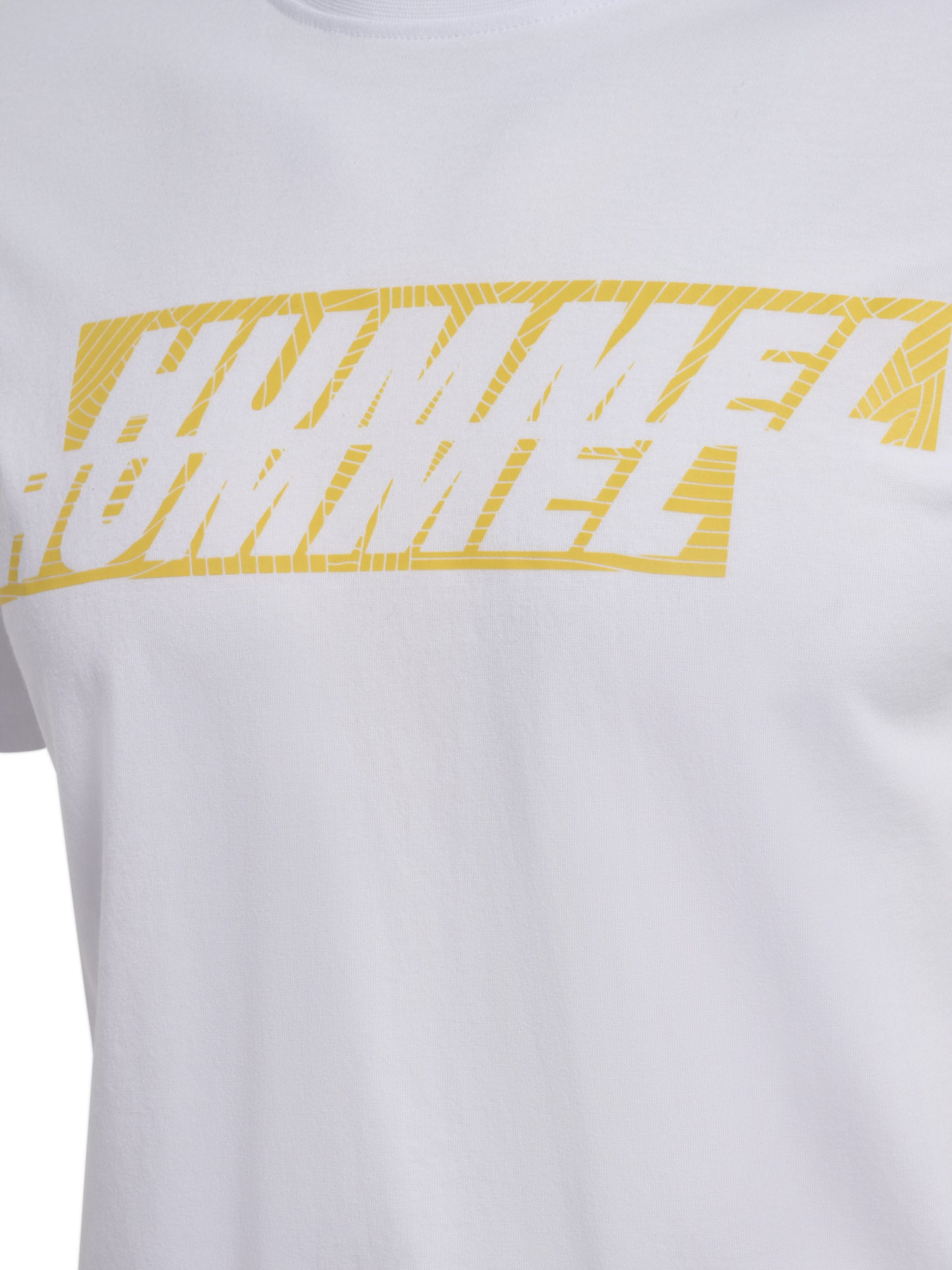 hmlGRAPHIC DISPLACED LOGO TEE