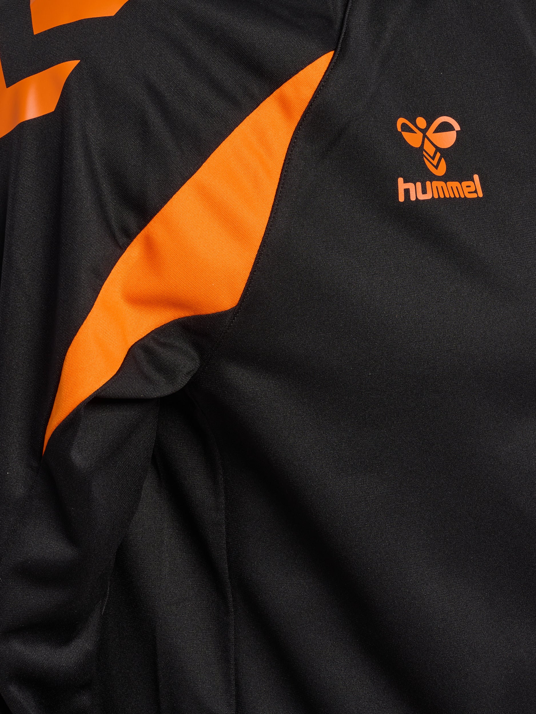 2461-BLACK/ORANGE TIGER