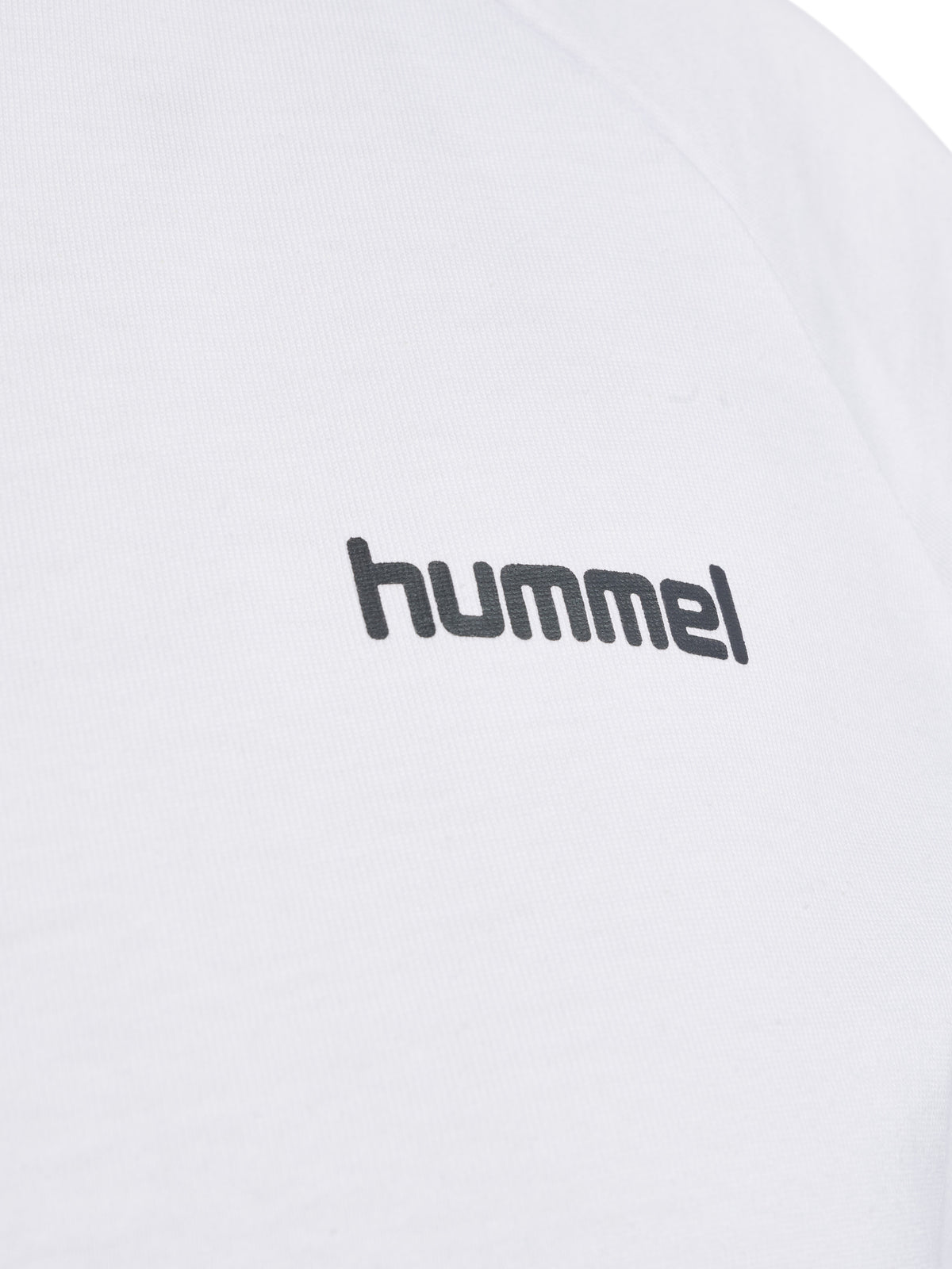 hmlKEEPER CHEVRON W T-SHIRT S/S – WHITE