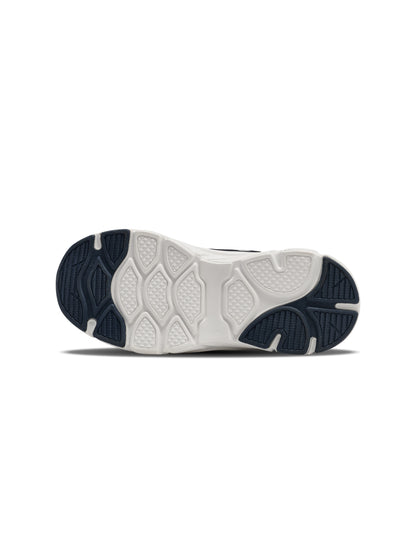 1009-BLACK IRIS