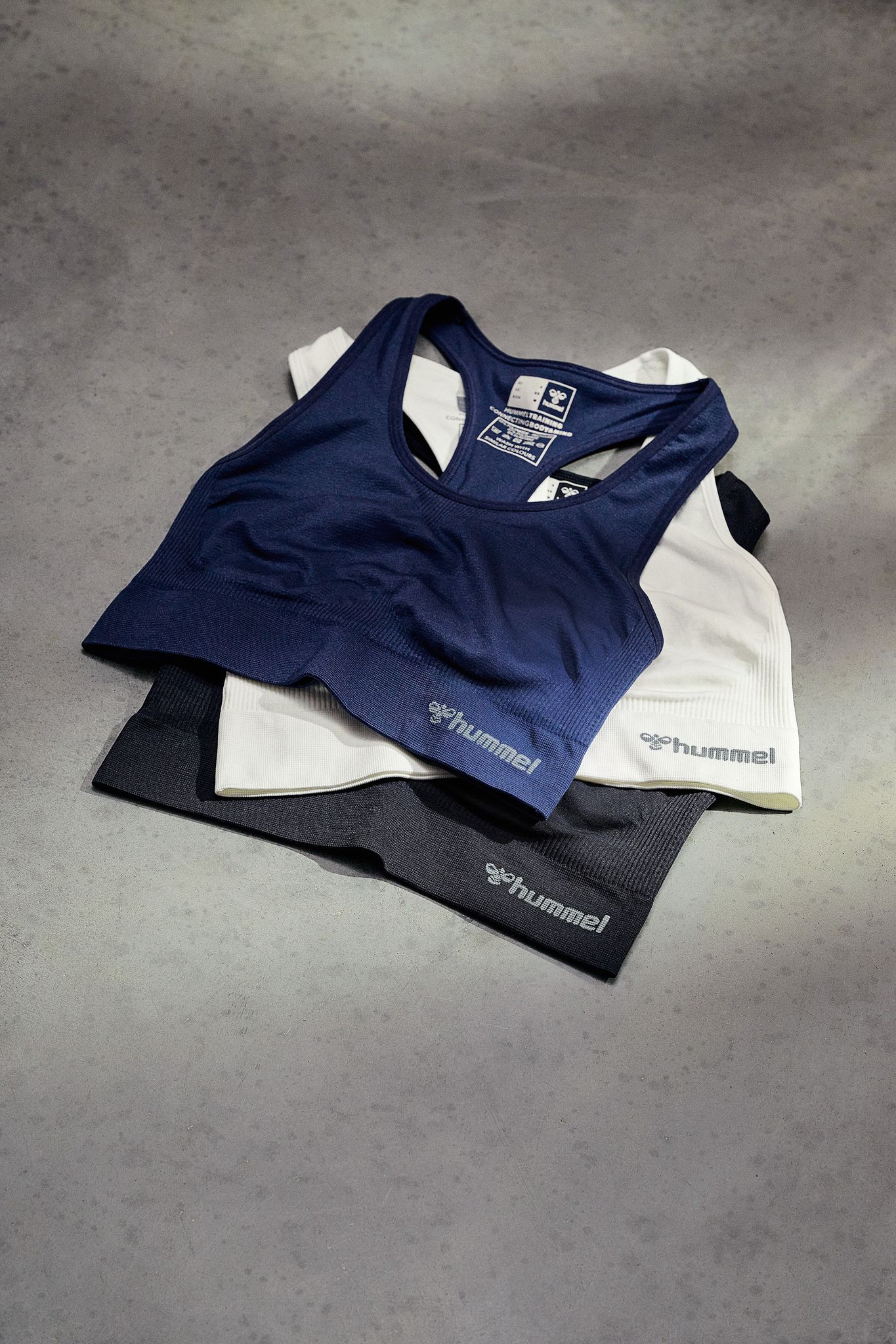 hmlTIF SEAMLESS SPORTS TOP