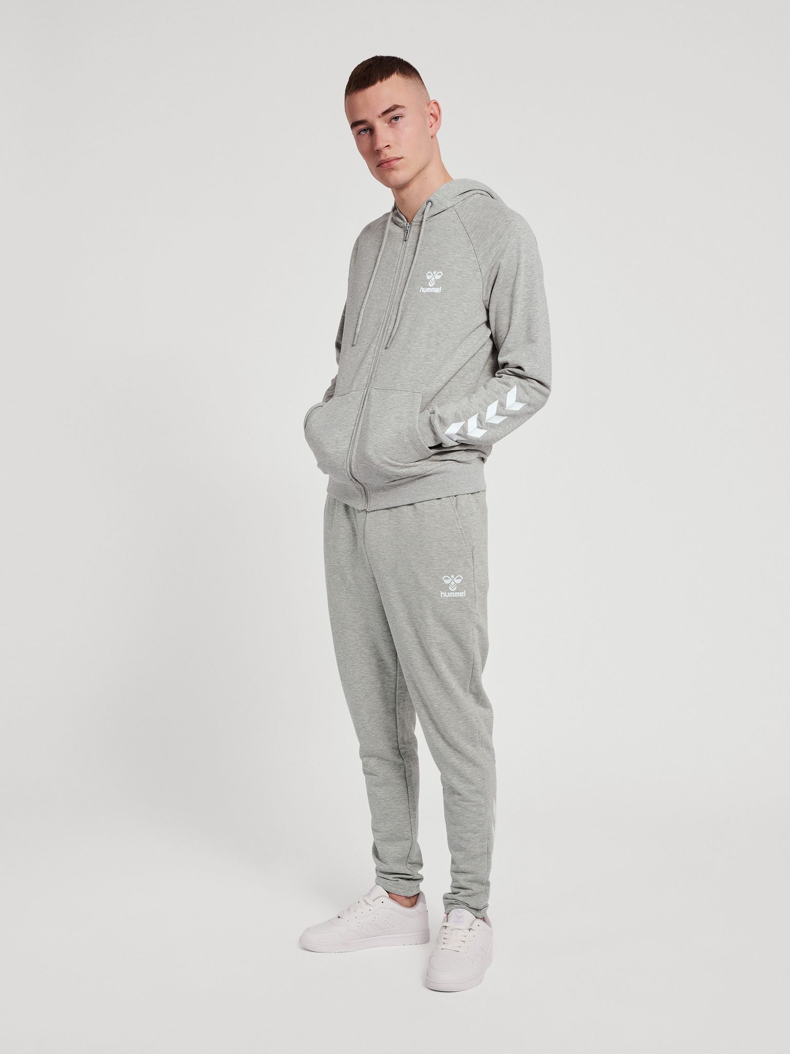 hmlISAM 2.0 ZIP HOODIE