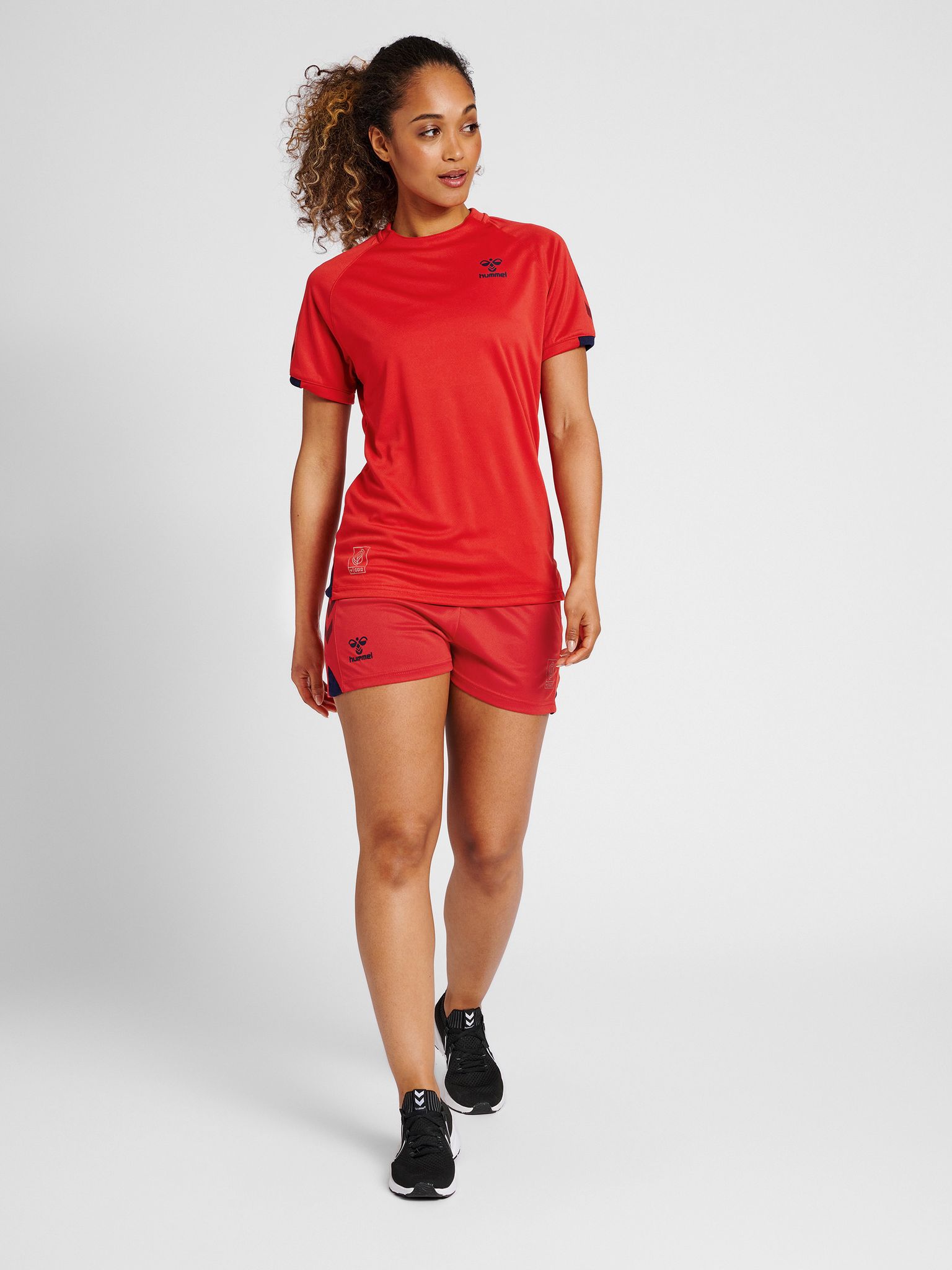 hmlGG12 ACTION SHORTS WOMAN