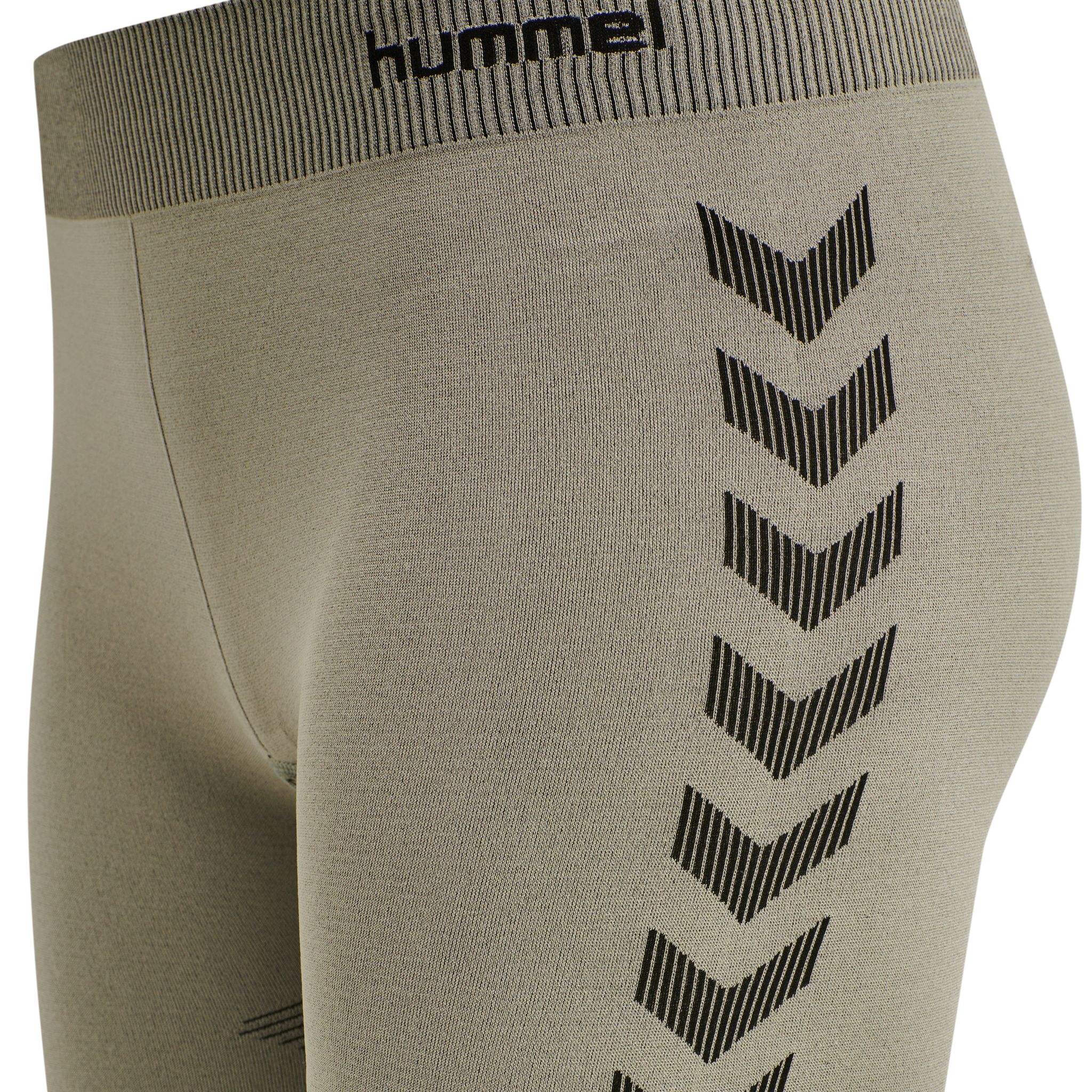 hmlFIRST SEAMLESS TRAINING SHORT TIGHTS WOMEN