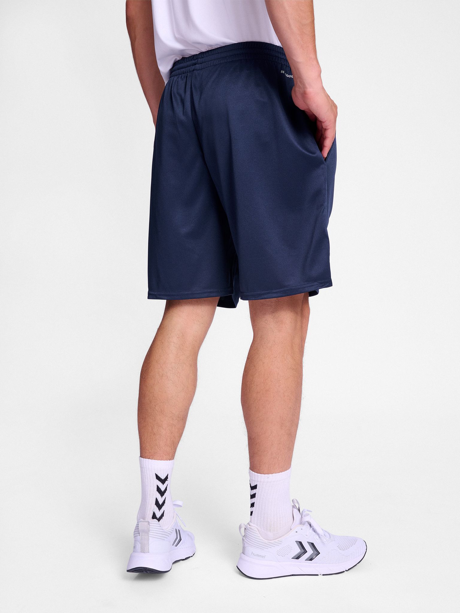 hmlESSENTIAL TRAINING SHORTS