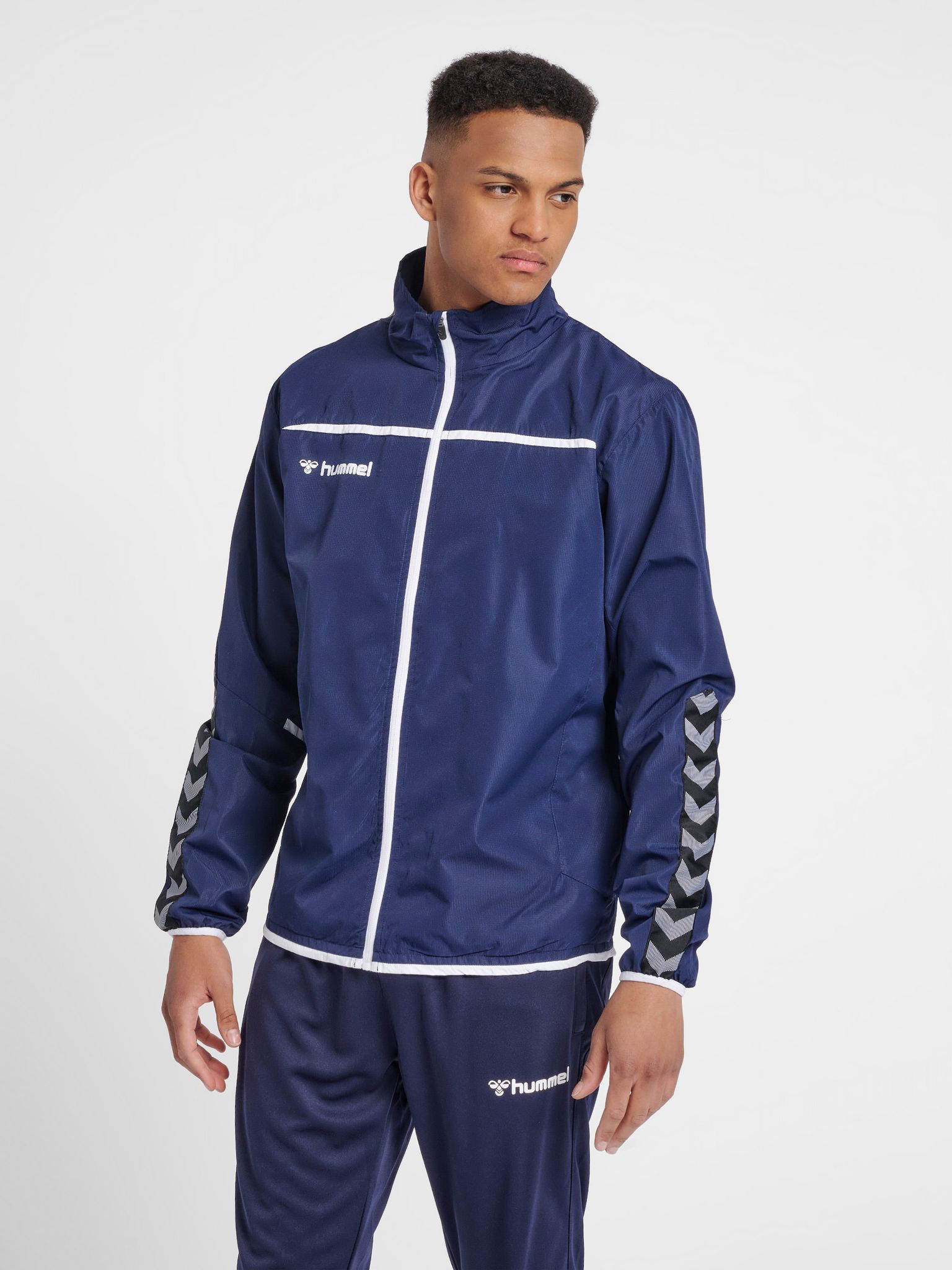 hmlAUTHENTIC TRAINING JACKET