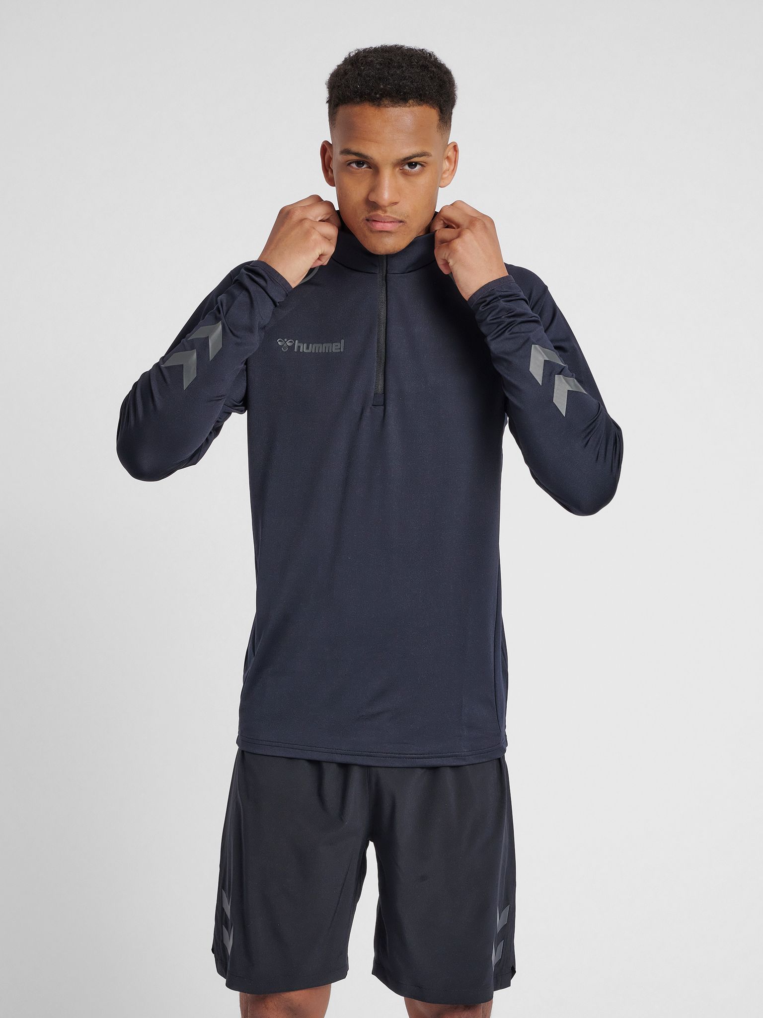 hmlAUTHENTIC PRO HALF ZIP SWEAT