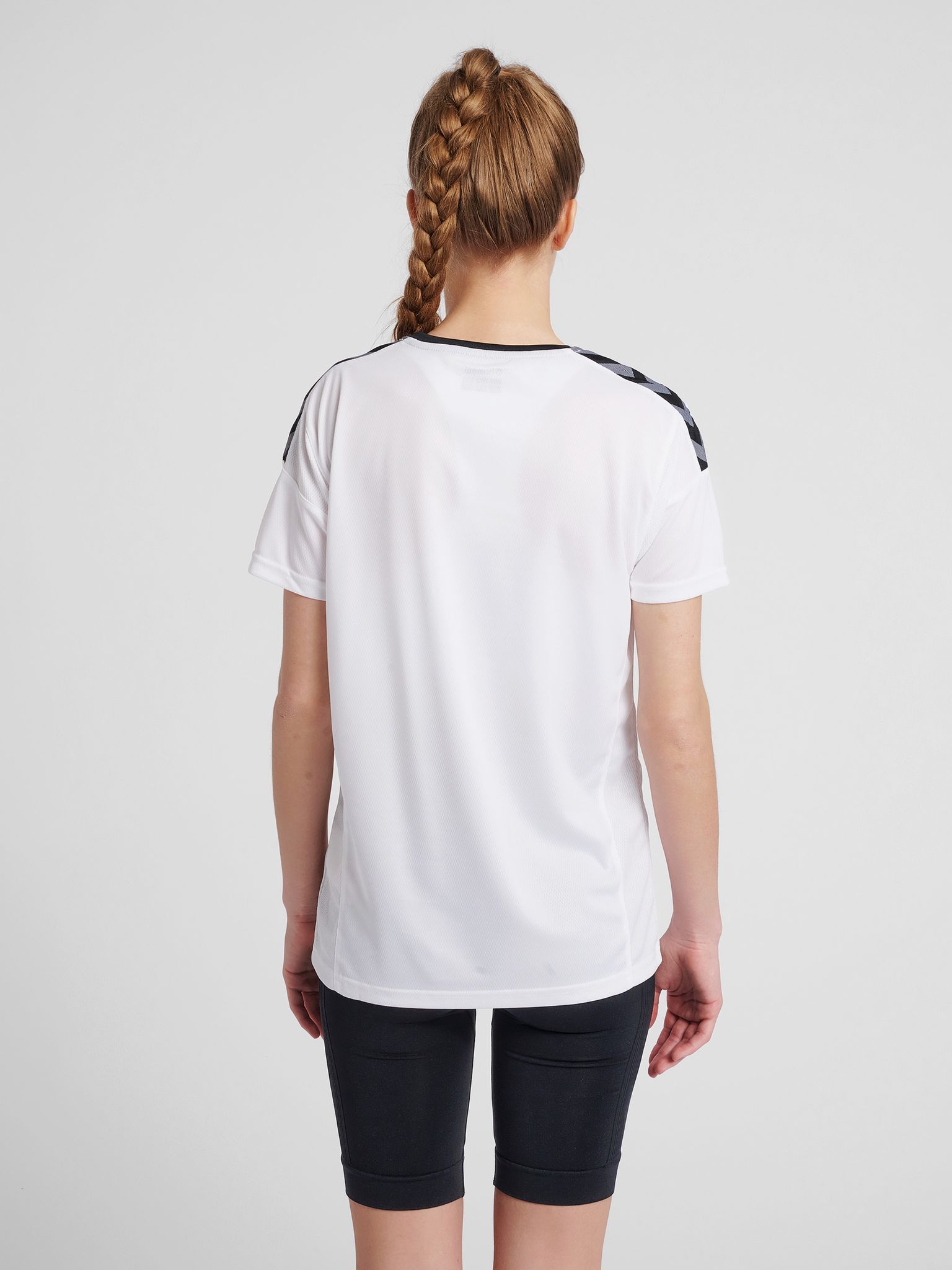 hmlAUTHENTIC POLY JERSEY WOMAN S/S