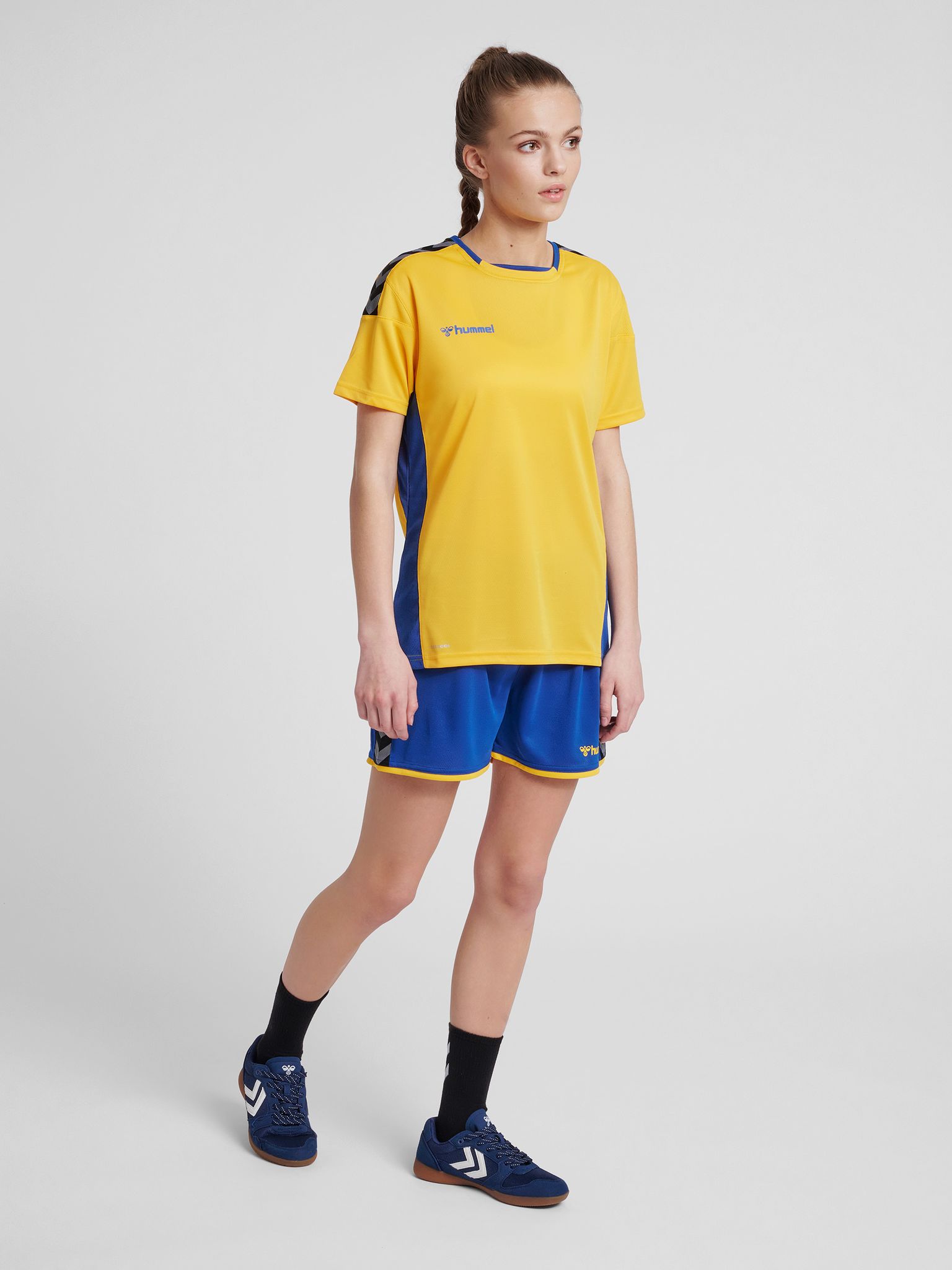 hmlAUTHENTIC POLY JERSEY WOMAN S/S