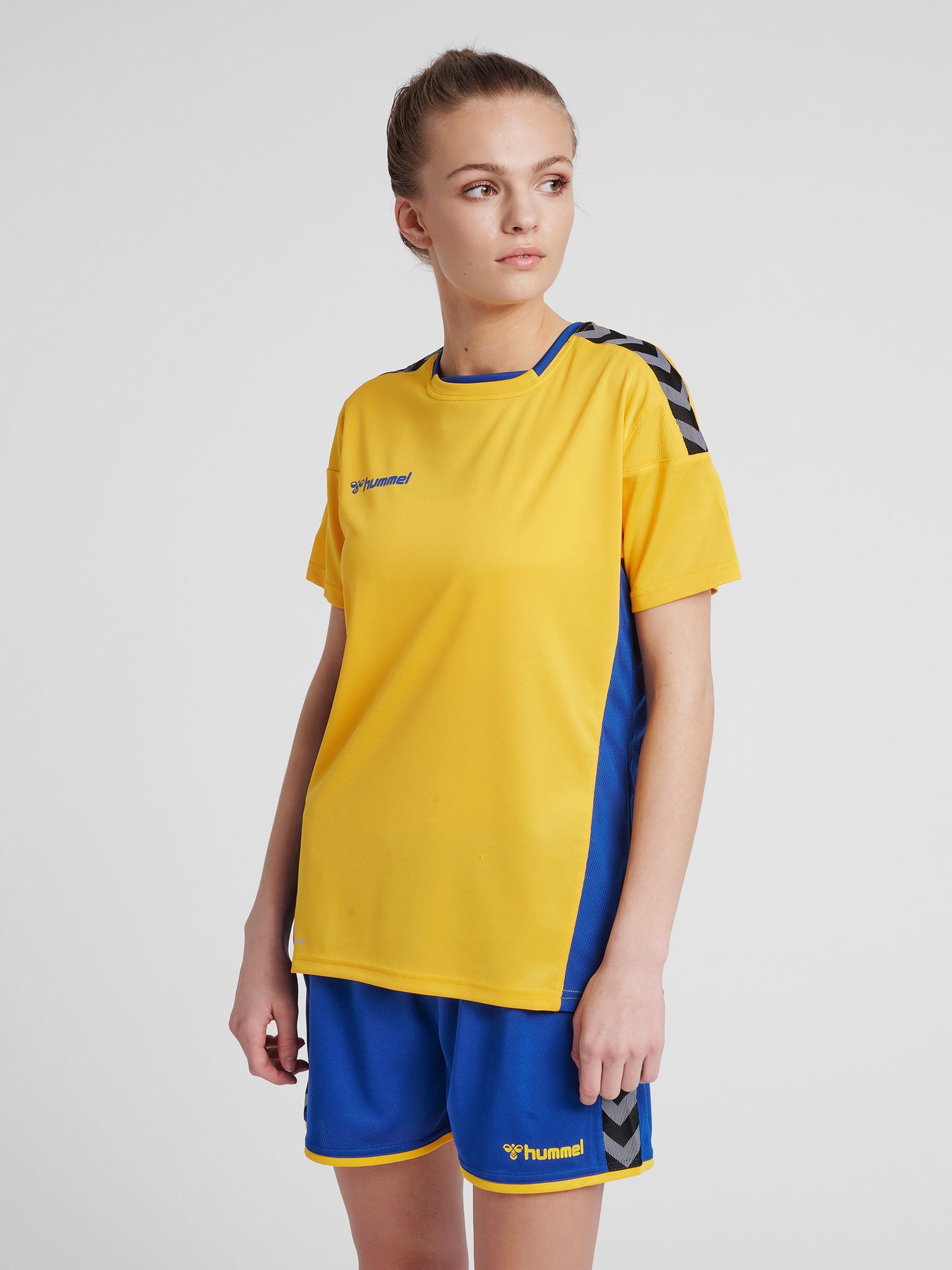 hmlAUTHENTIC POLY JERSEY WOMAN S/S