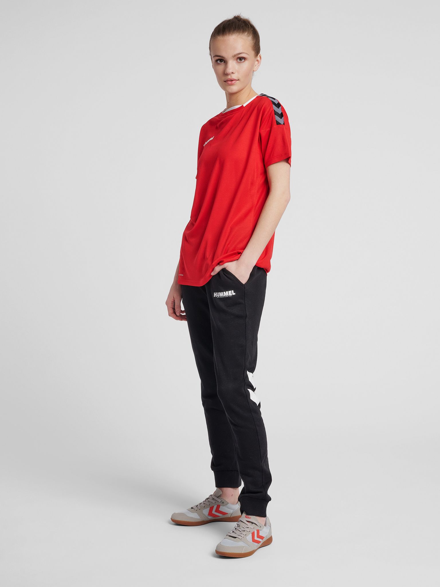 hmlAUTHENTIC POLY JERSEY WOMAN S/S