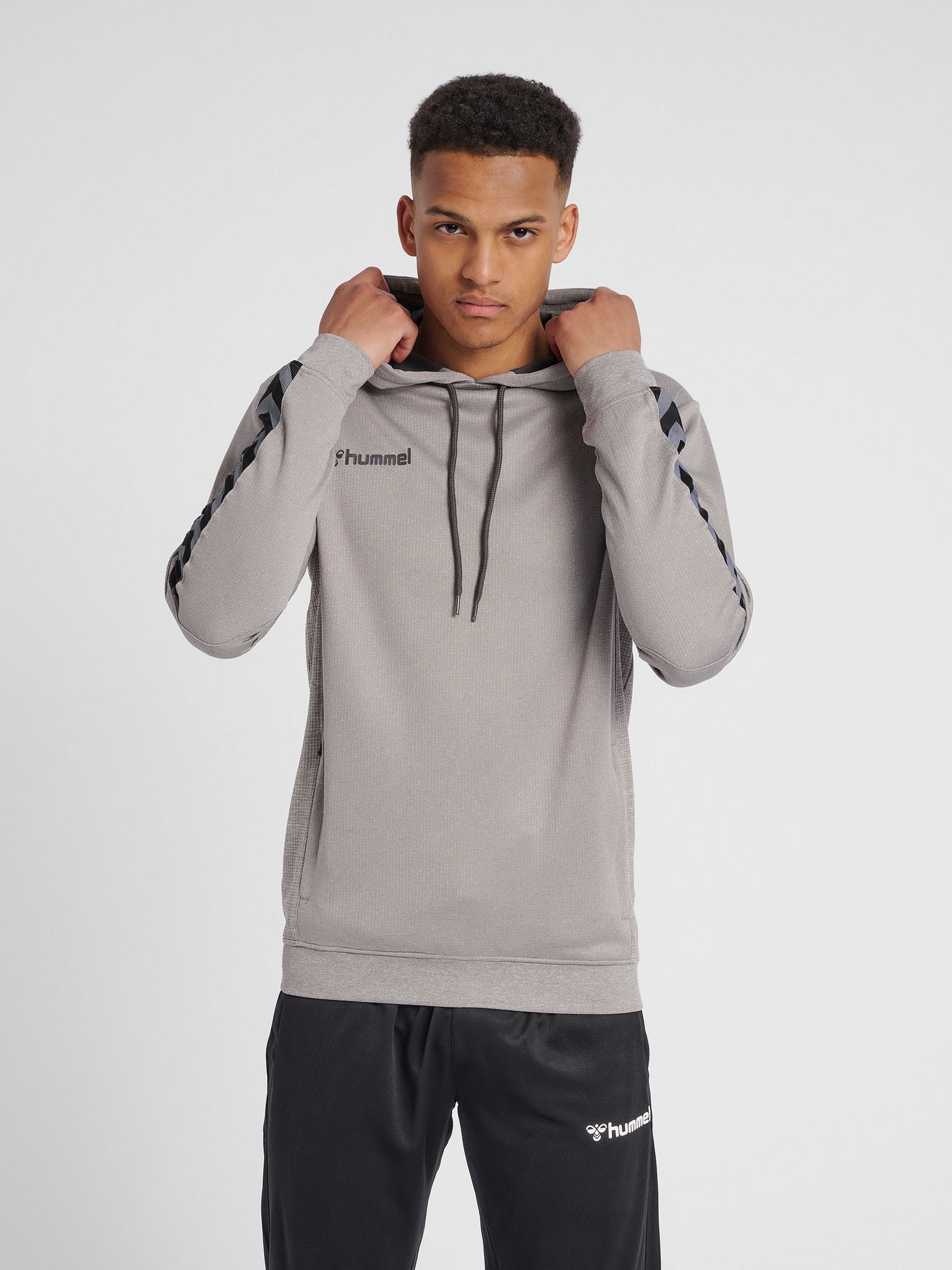 hmlAUTHENTIC POLY HOODIE
