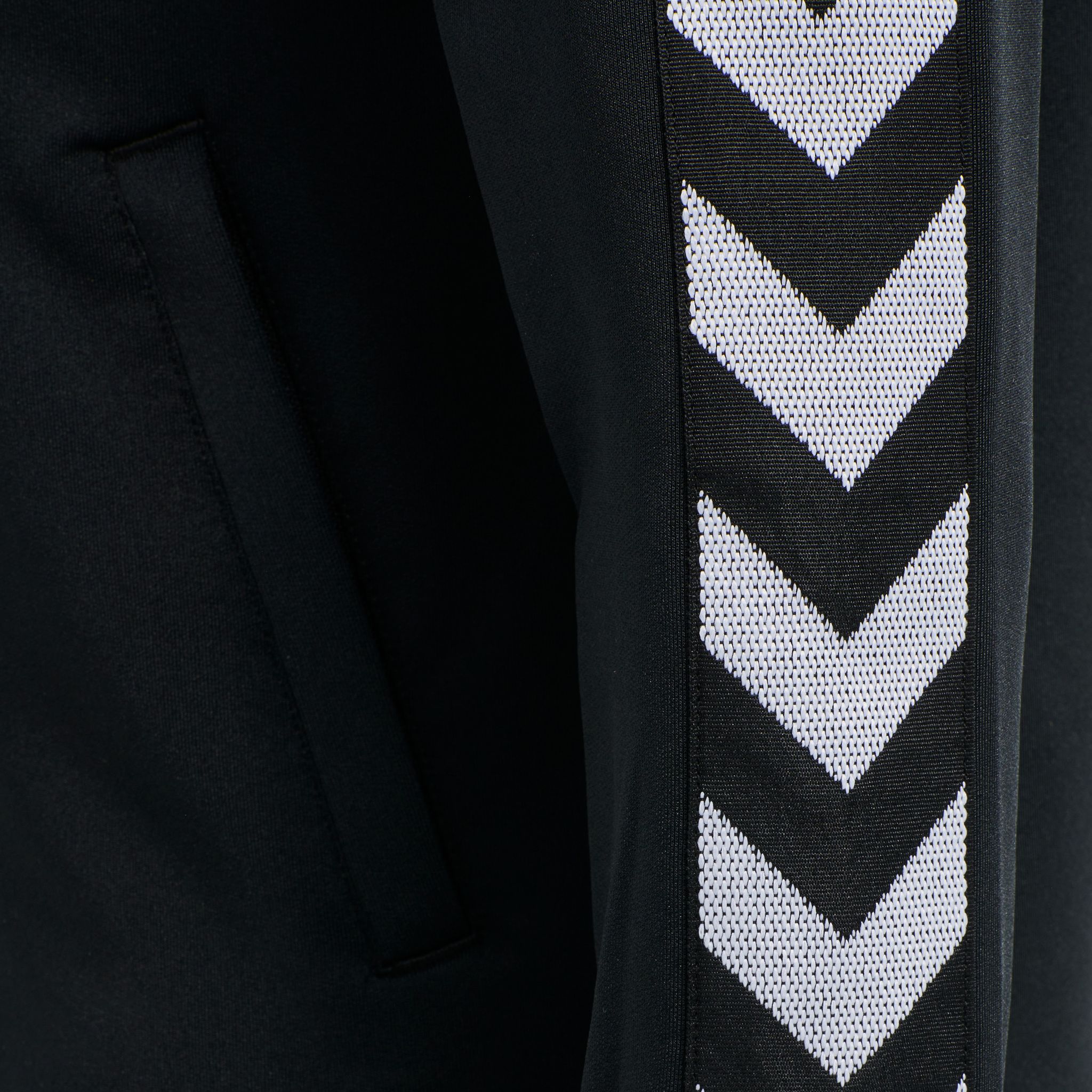 hmlNELLY 2.0 ZIP JACKET
