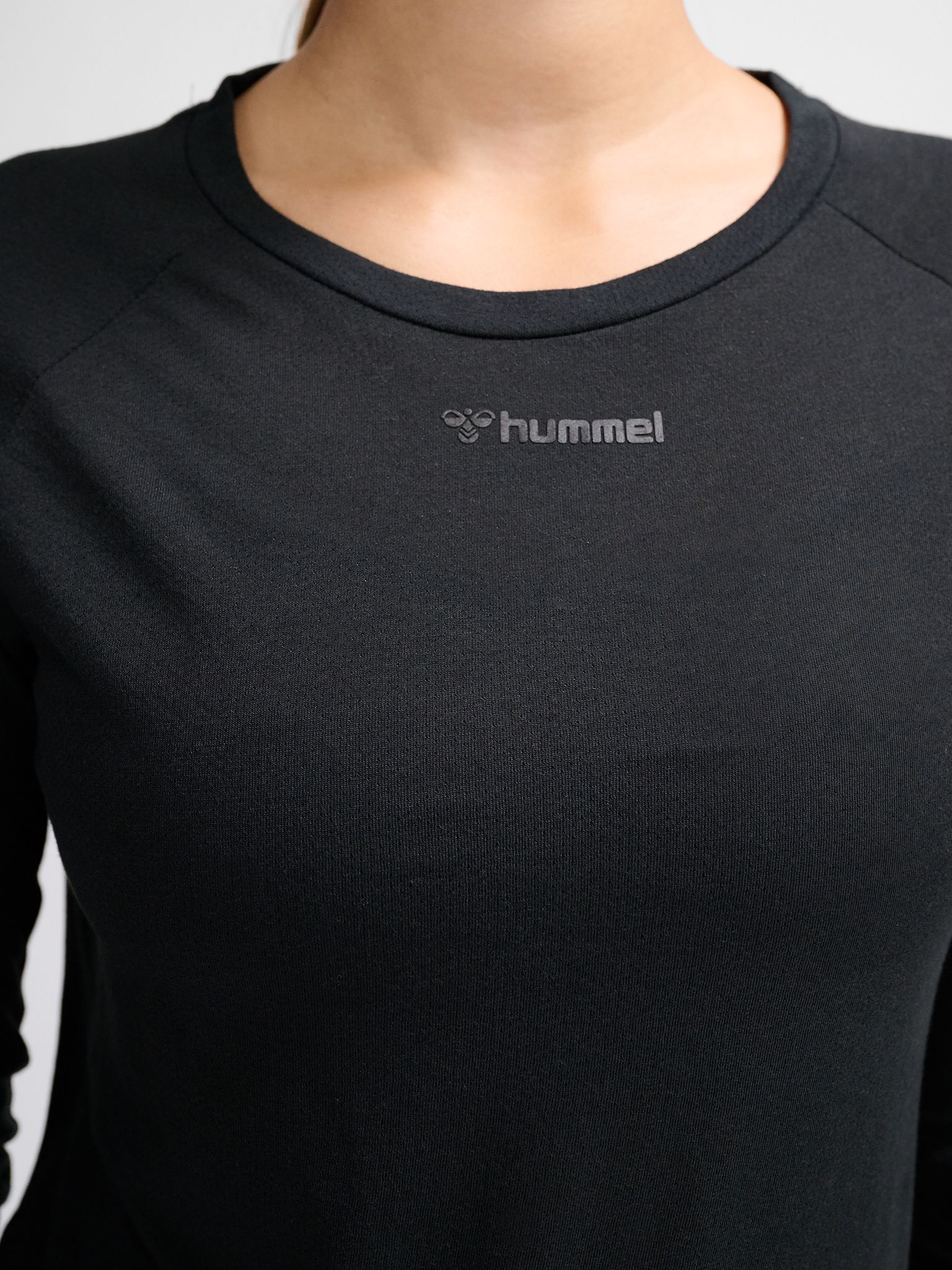 hmlMT VANJA T-SHIRT L/S