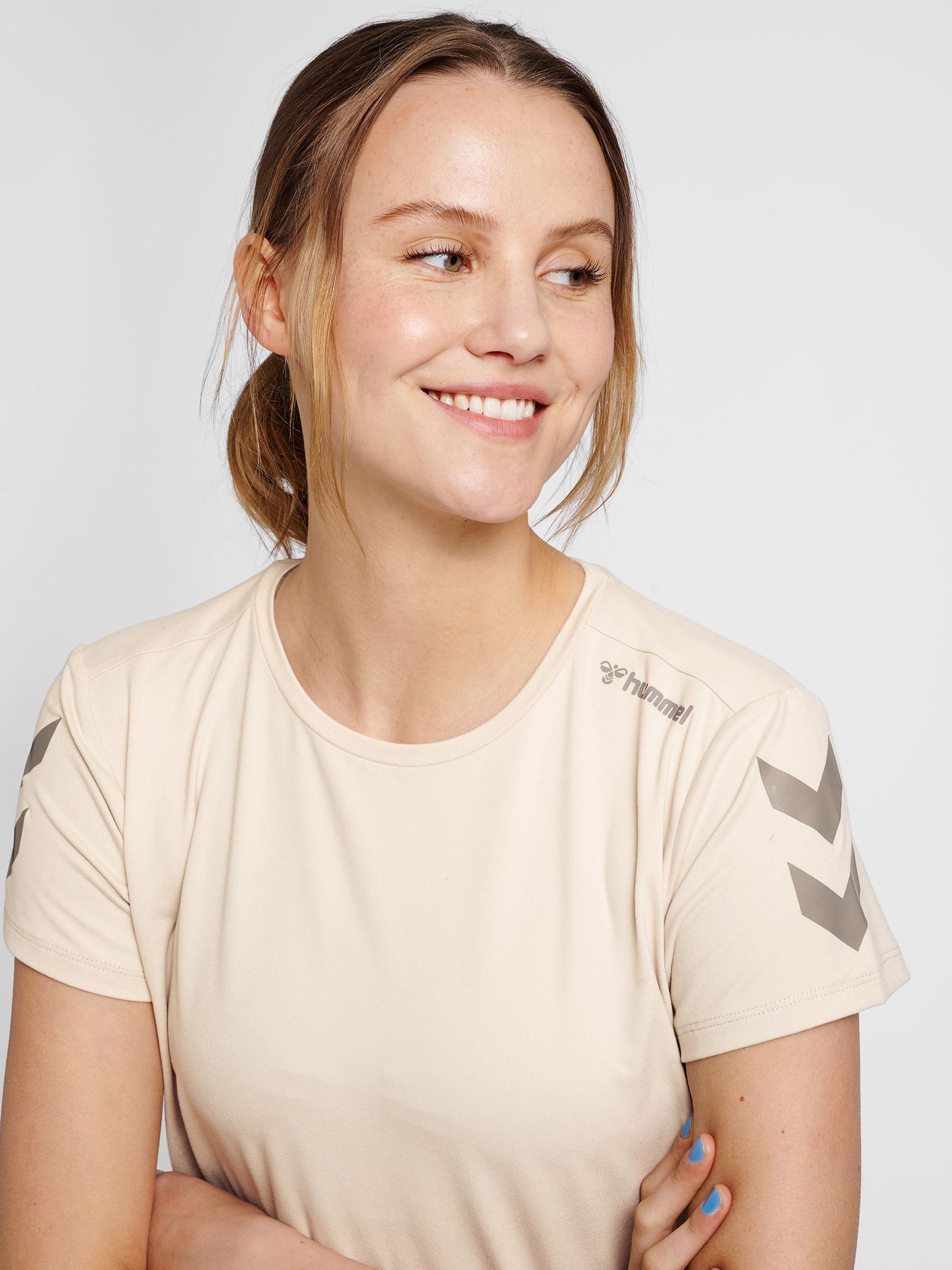 hmlMT TAYLOR T-SHIRT