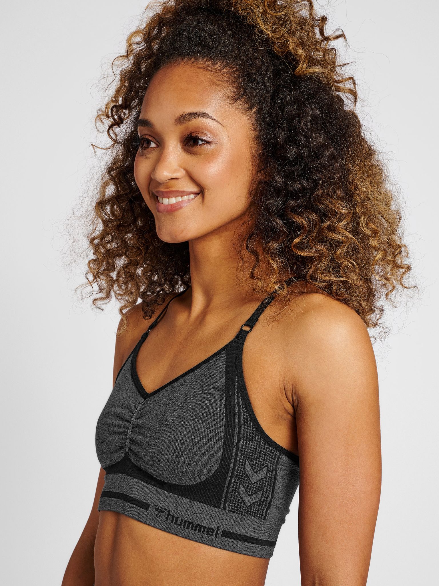 hmlMT LULU SEAMLESS SCRUNCH BRA