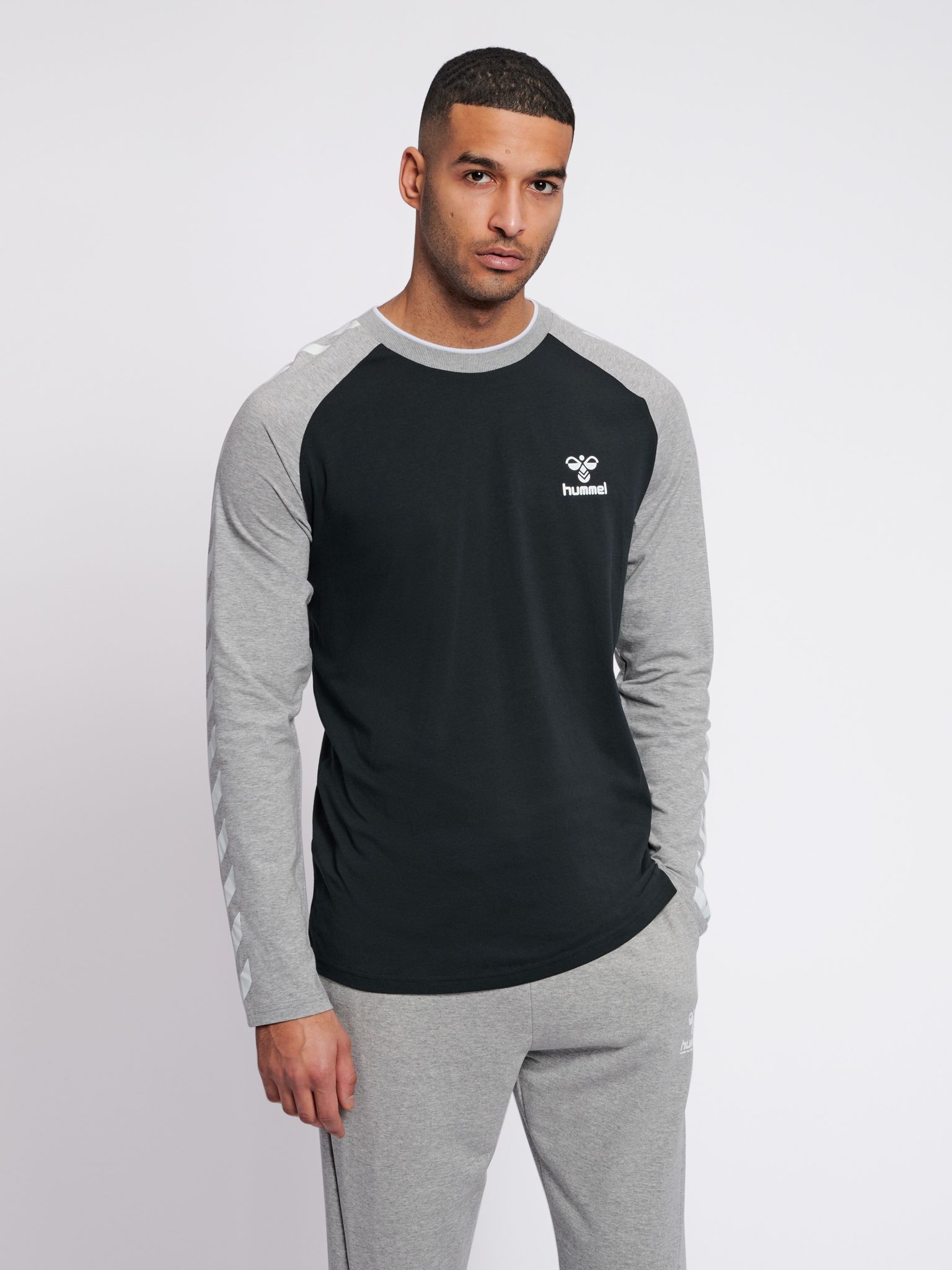 hmlMARK T-SHIRT L/S