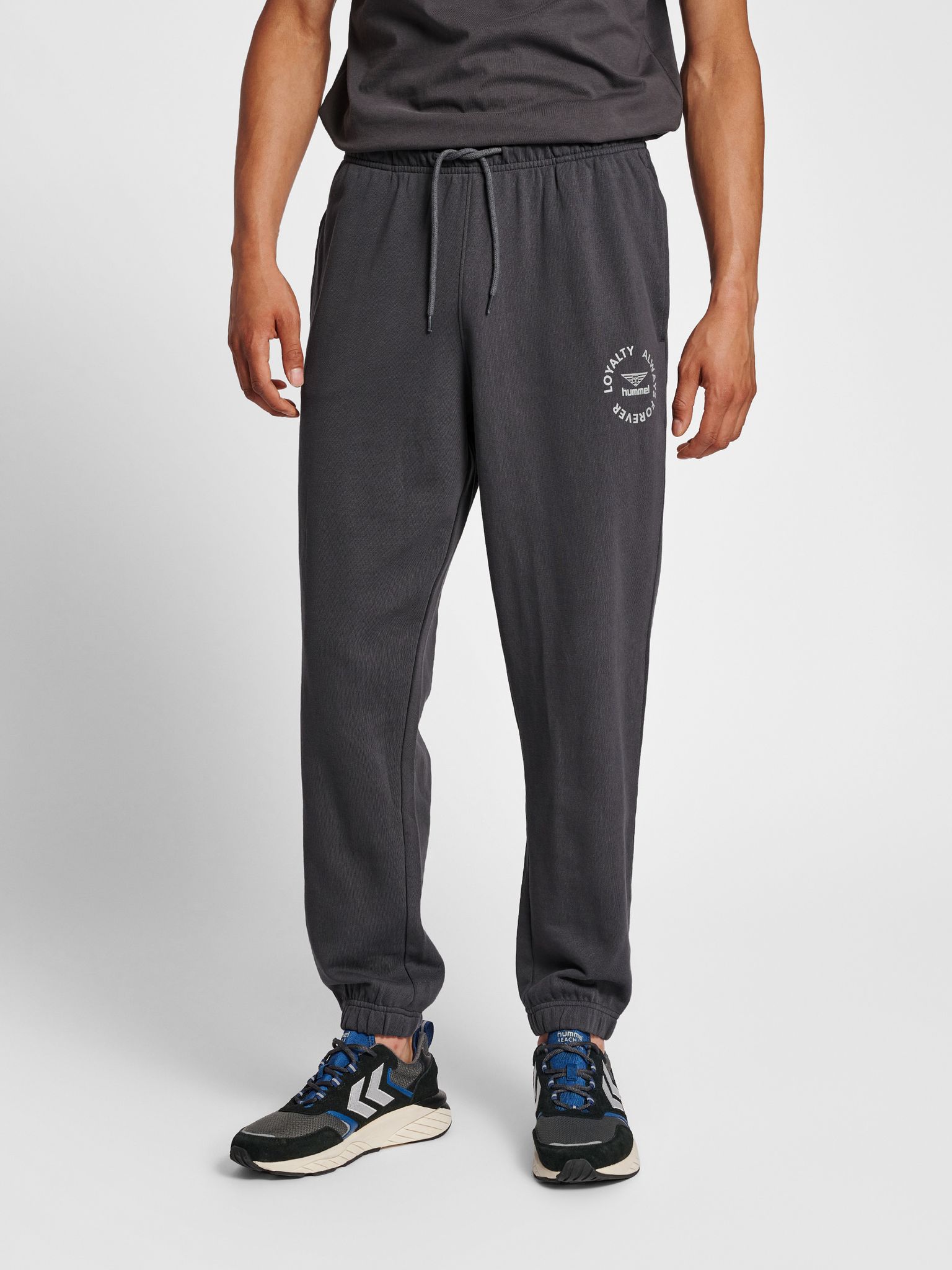 hmlLGC LOYALTY SWEATPANTS