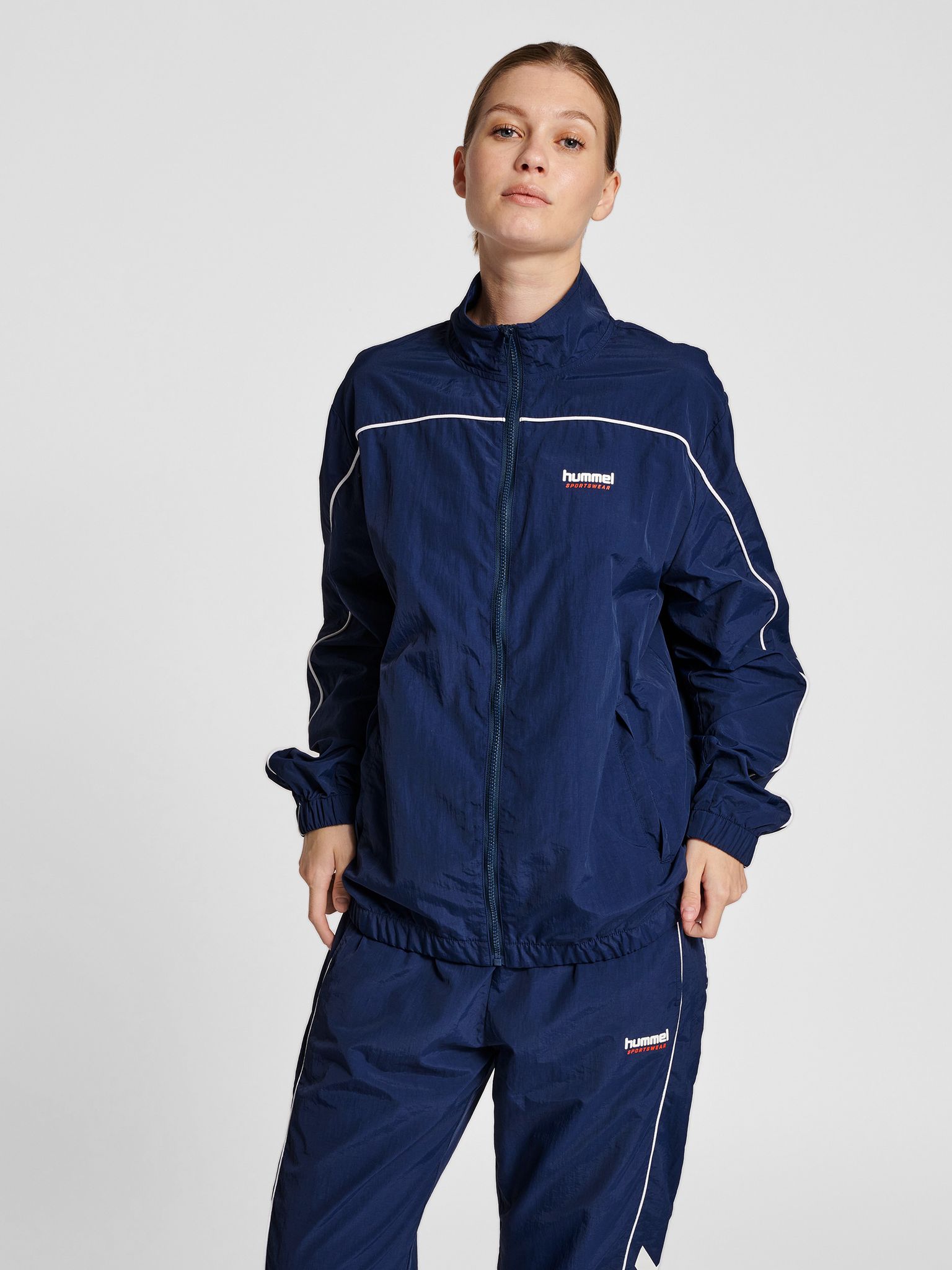 hmlLGC CELAB WOV ZIP JACKET