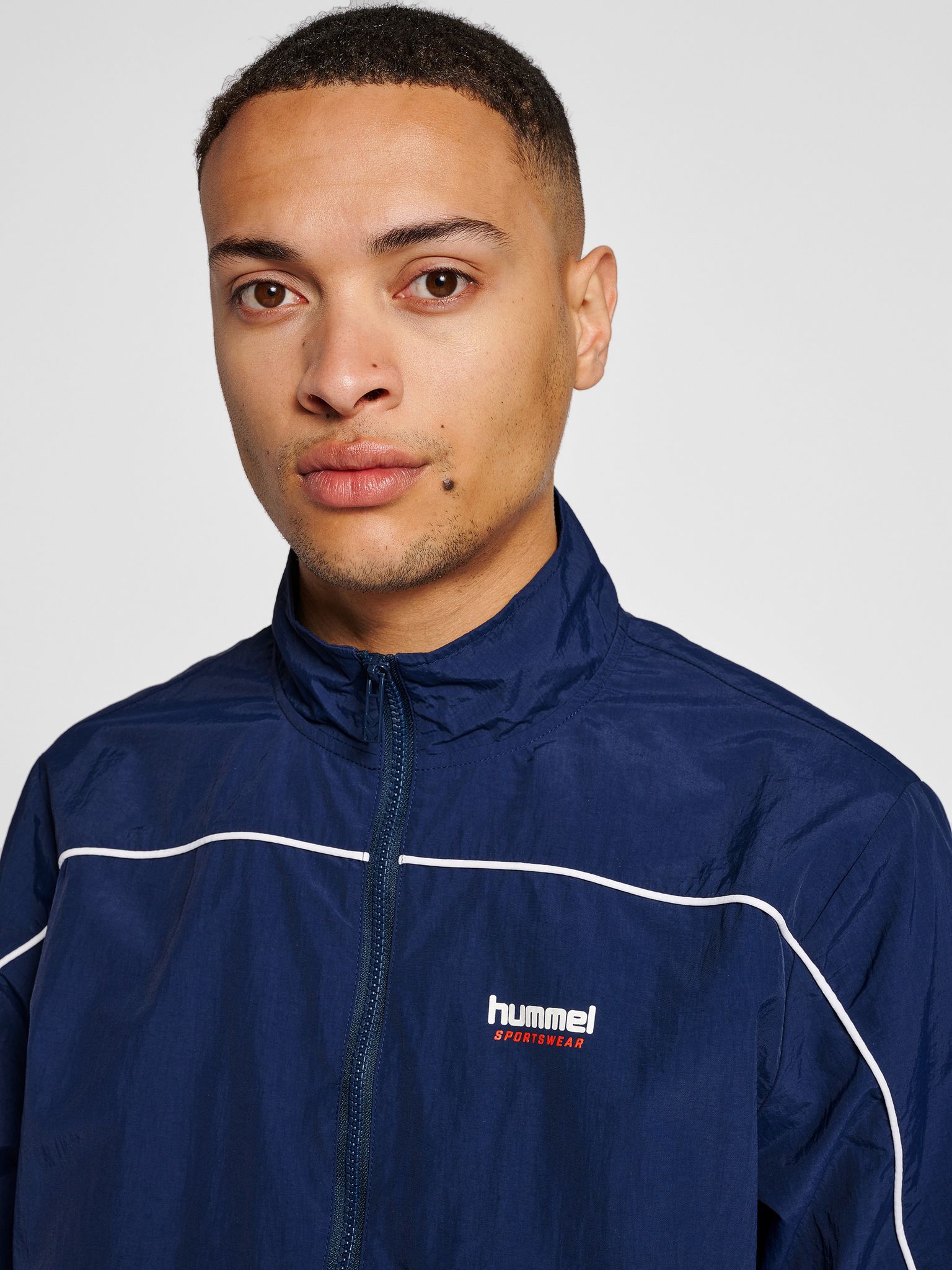 hmlLGC CELAB WOV ZIP JACKET