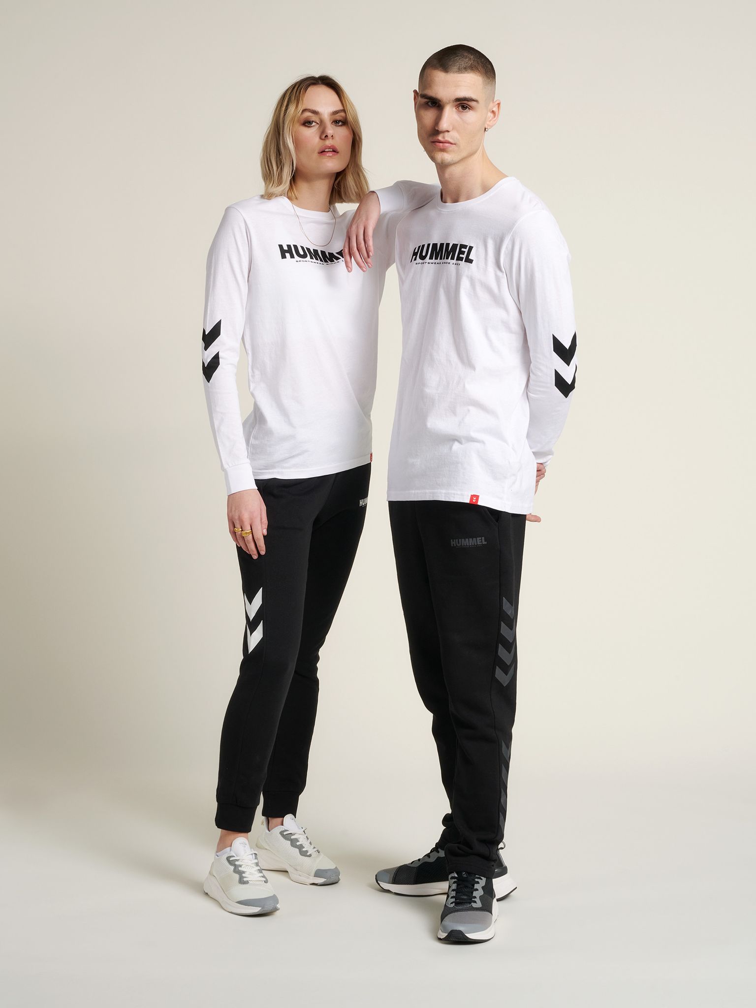 hmlLEGACY T-SHIRT L/S