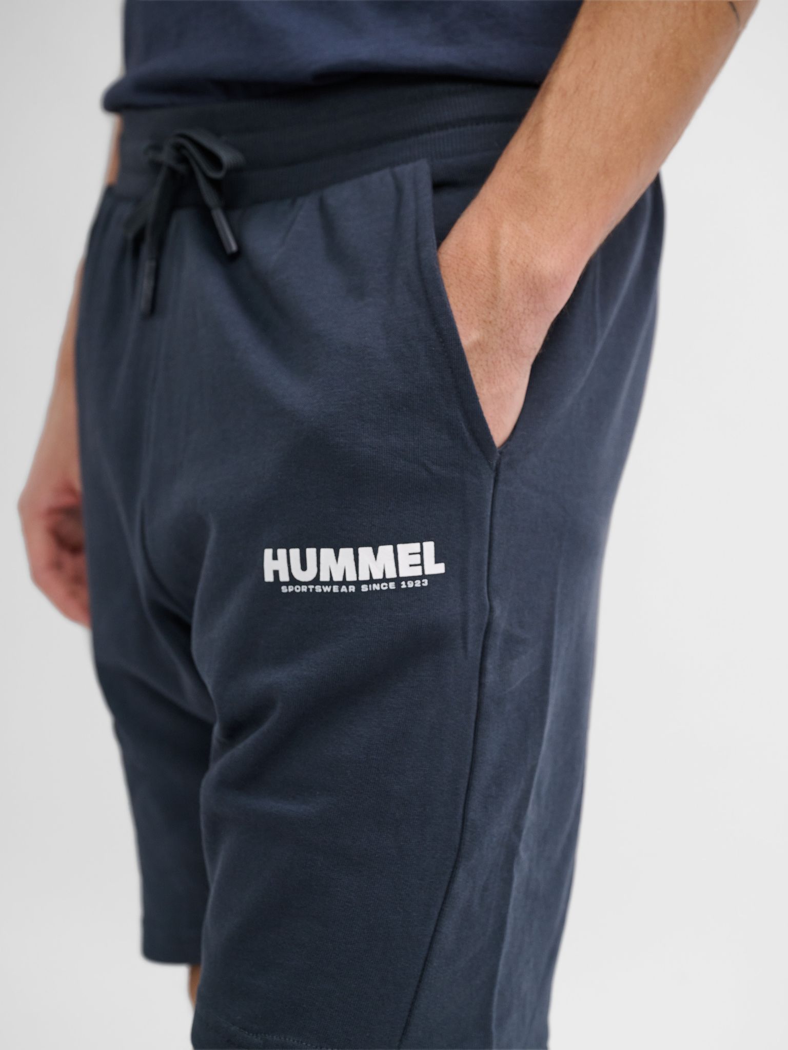 hmlLEGACY SHORTS