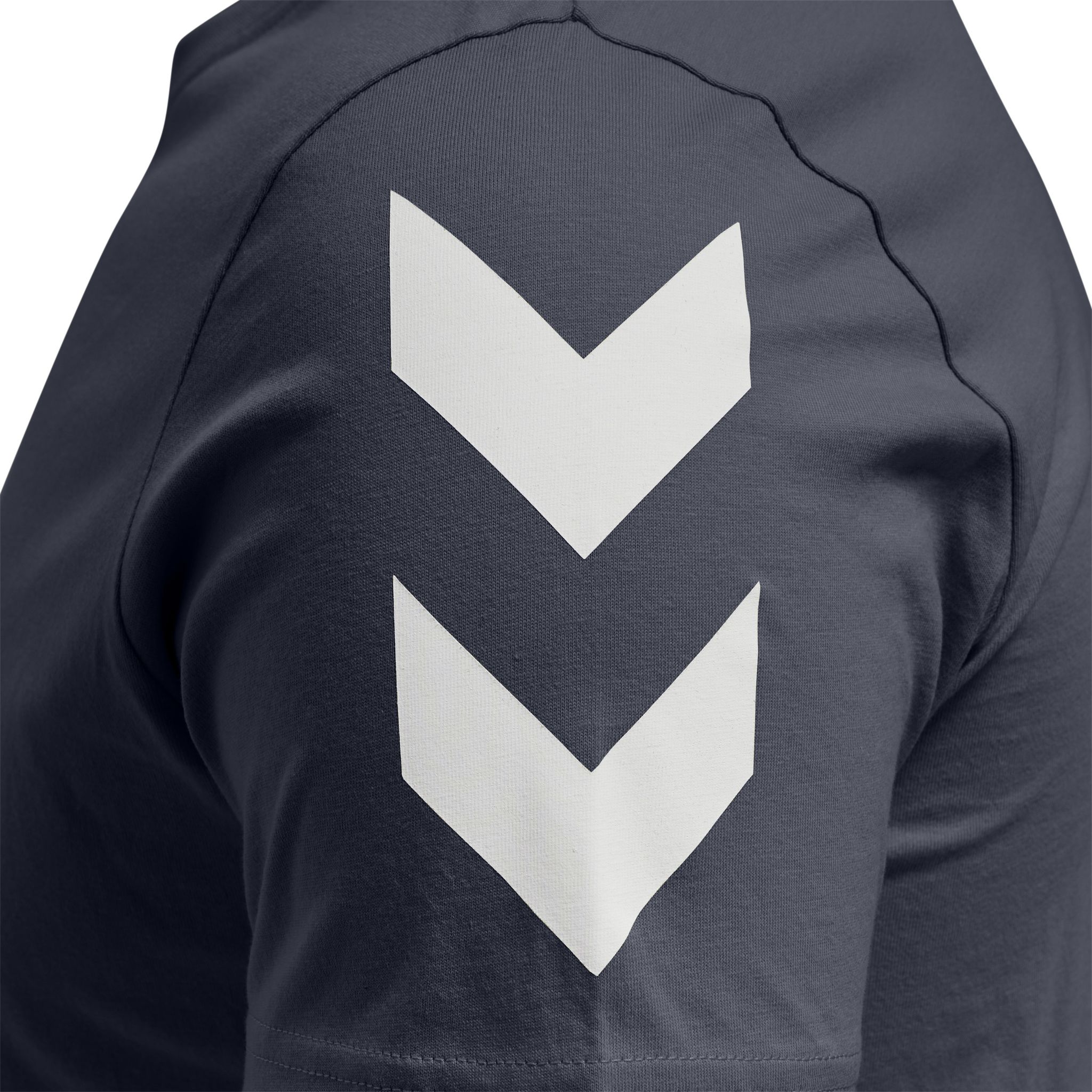 hmlLEGACY CHEVRON T-SHIRT