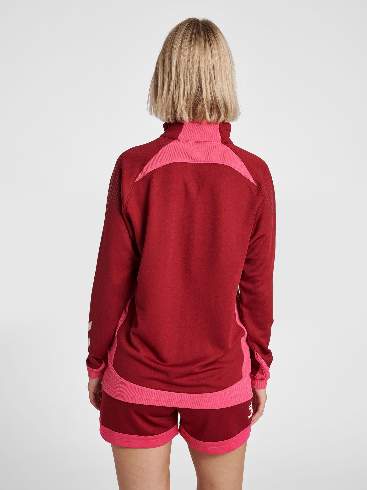 hmlLEAD WOMAN HALF ZIP