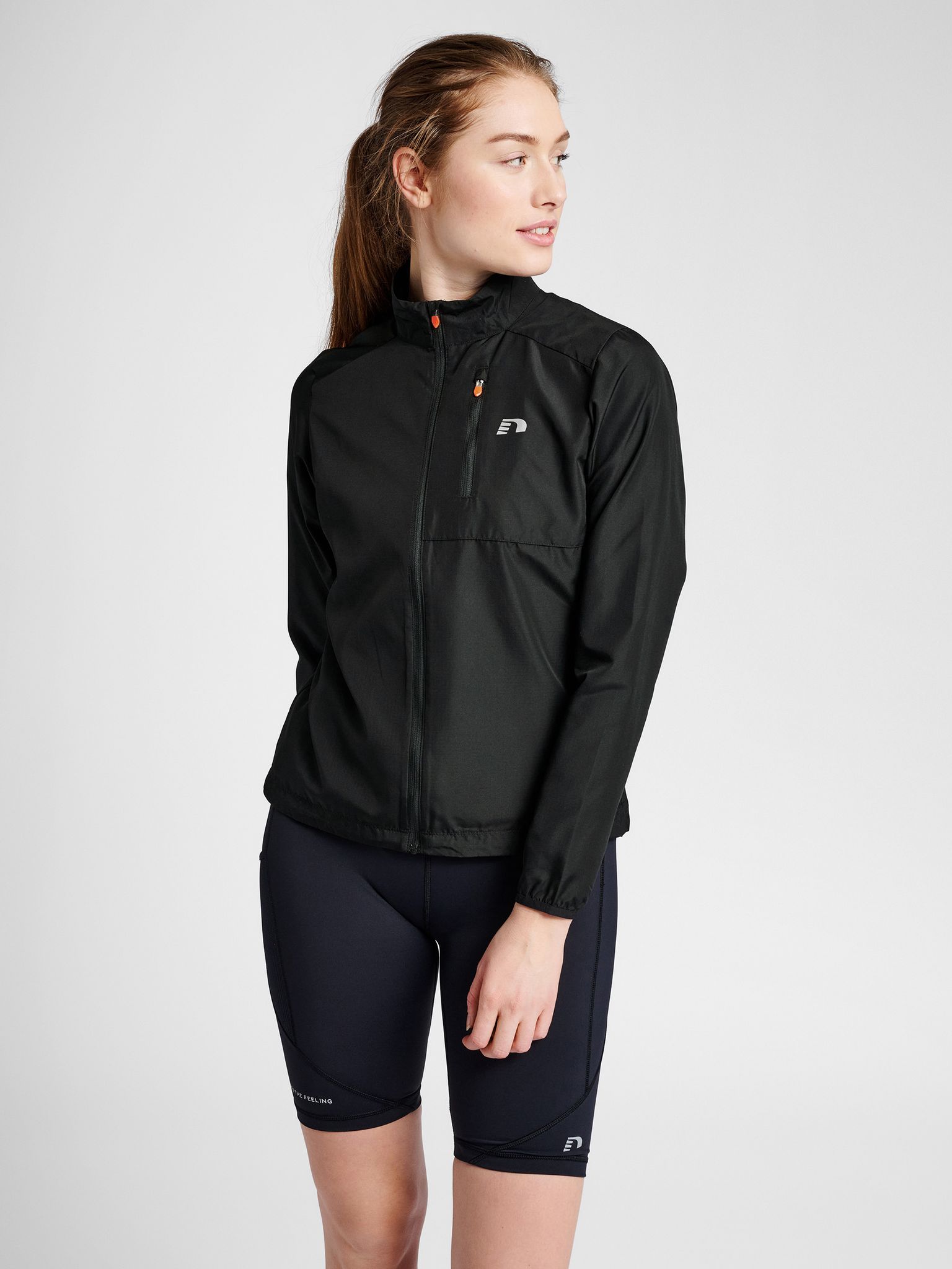 WOMENS PERFORMANCE JACKET