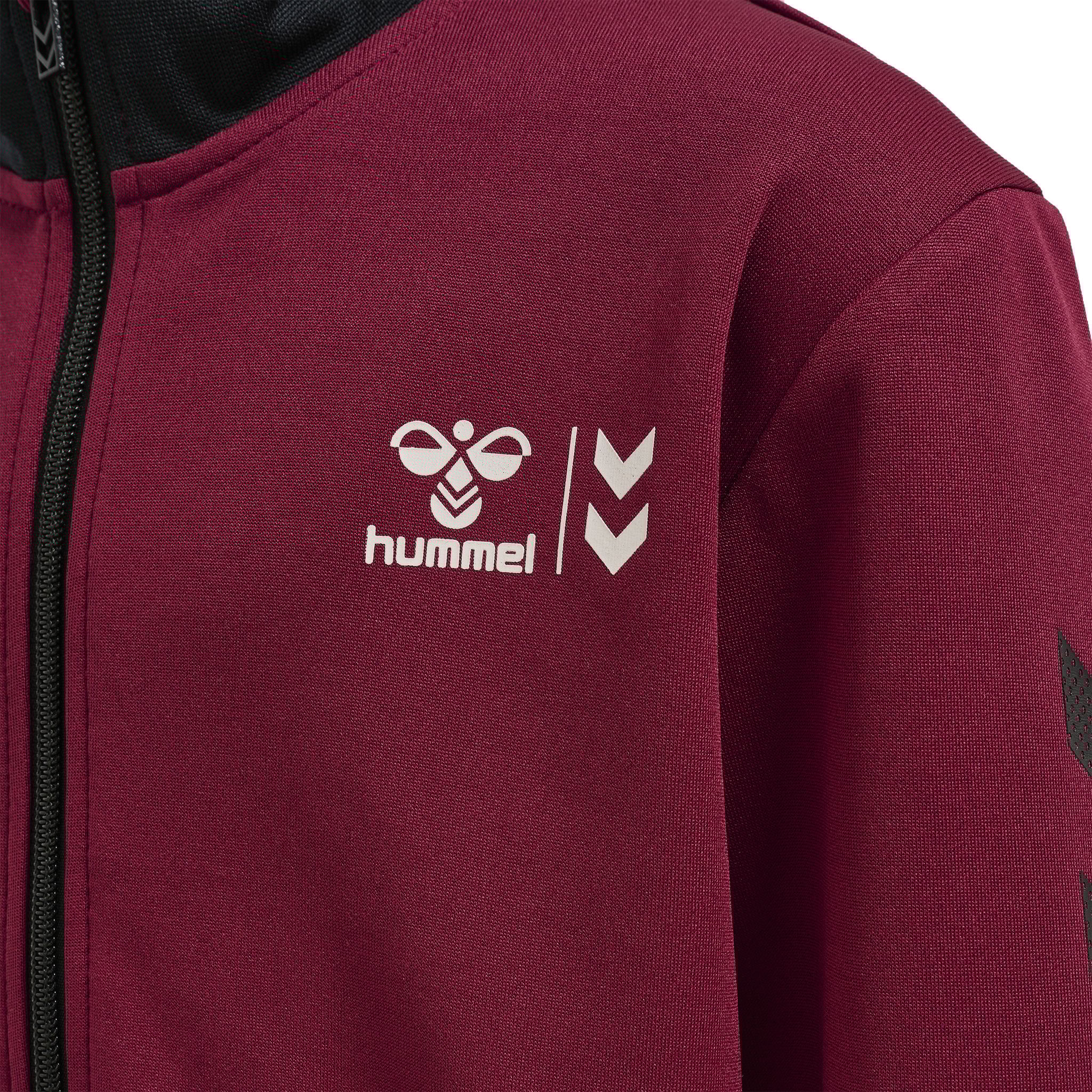hmlTAZU TRACKSUIT