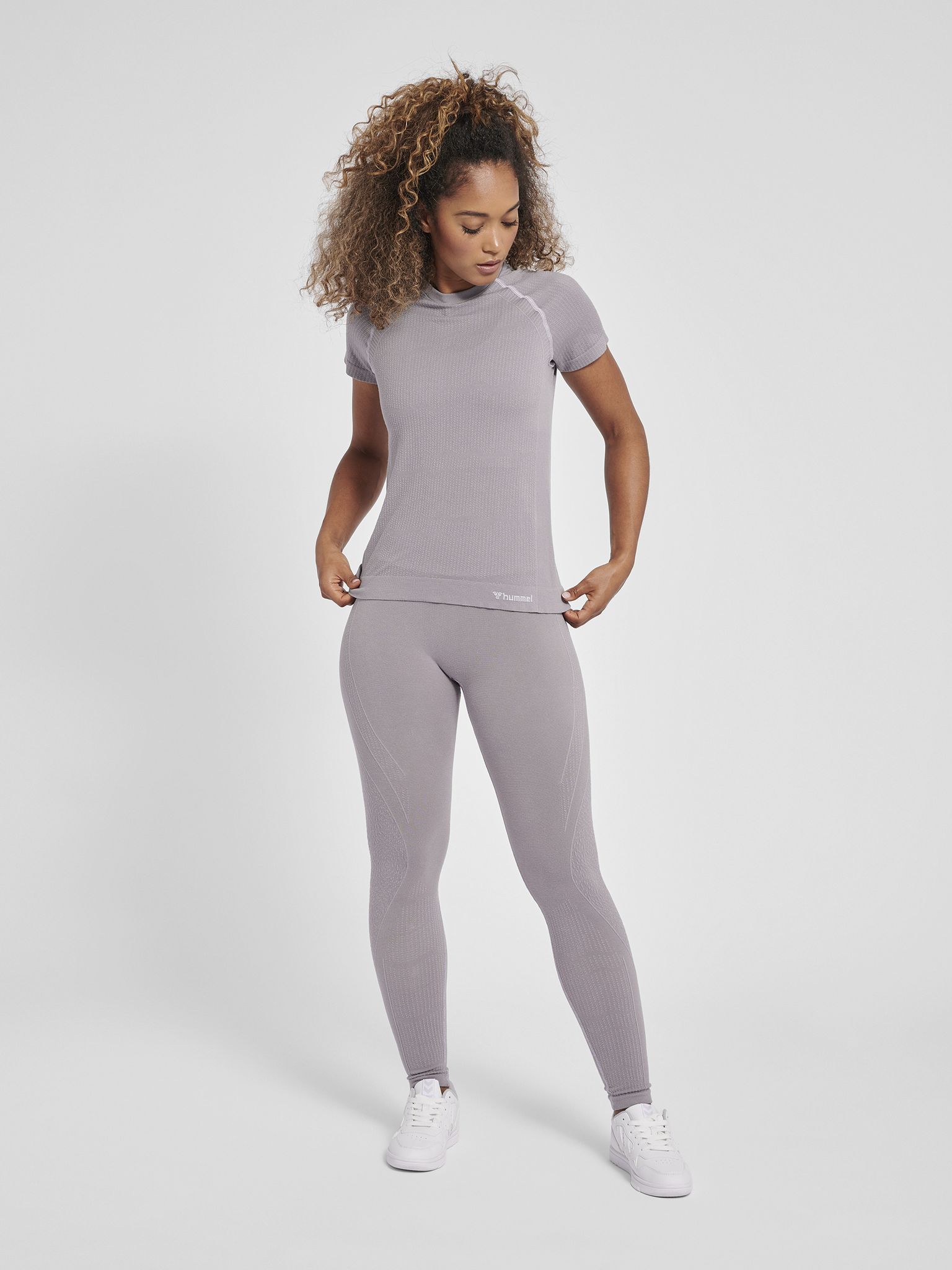 produseres ikke - hmlMT FLOW SEAMLESS T-SHIRT