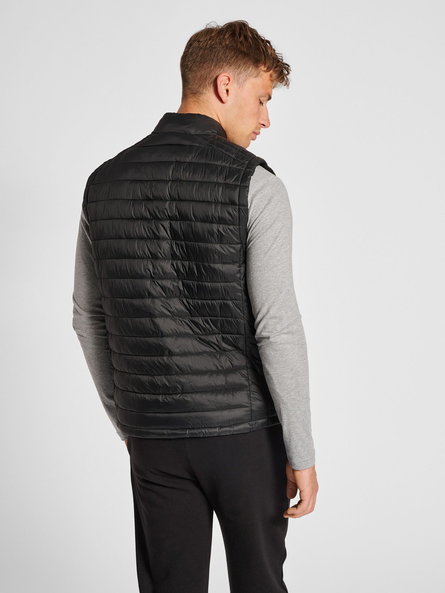 hmlRED QUILTED WAISTCOAT