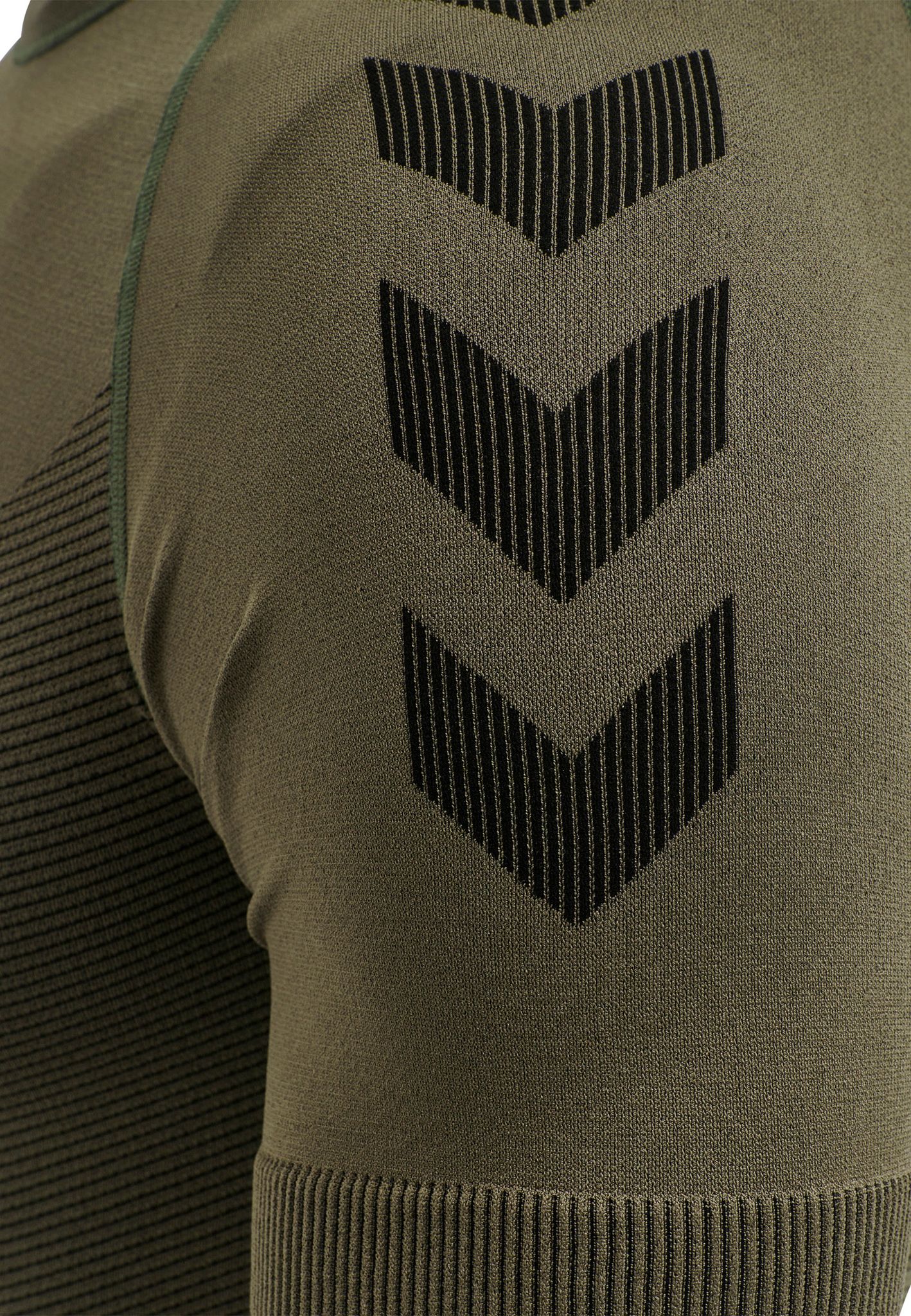 HUMMEL FIRST SEAMLESS JERSEY S/S