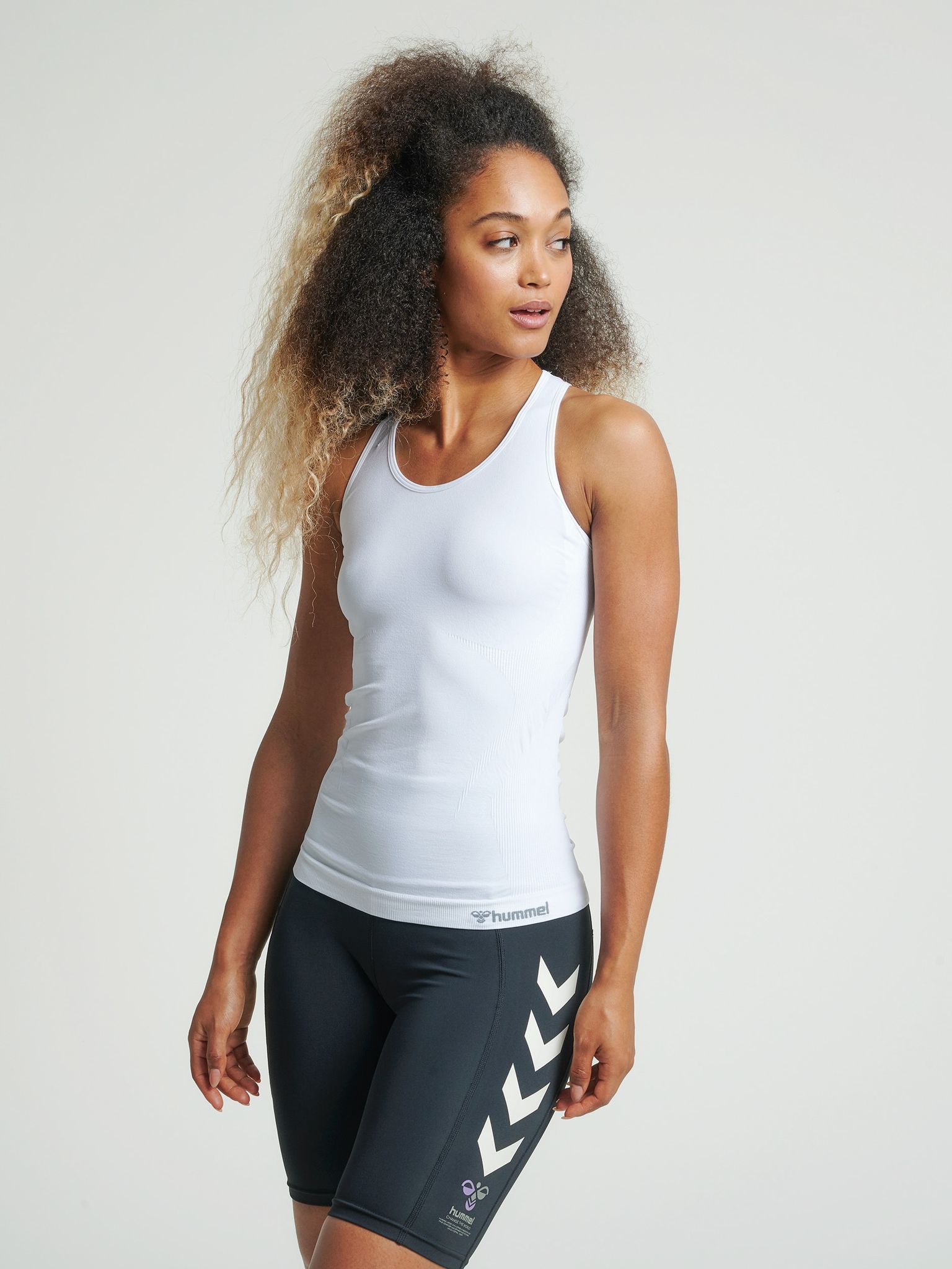 hmlTIF SEAMLESS TOP
