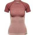 hmlCLEA SEAMLESS TIGHT T-SHIRT